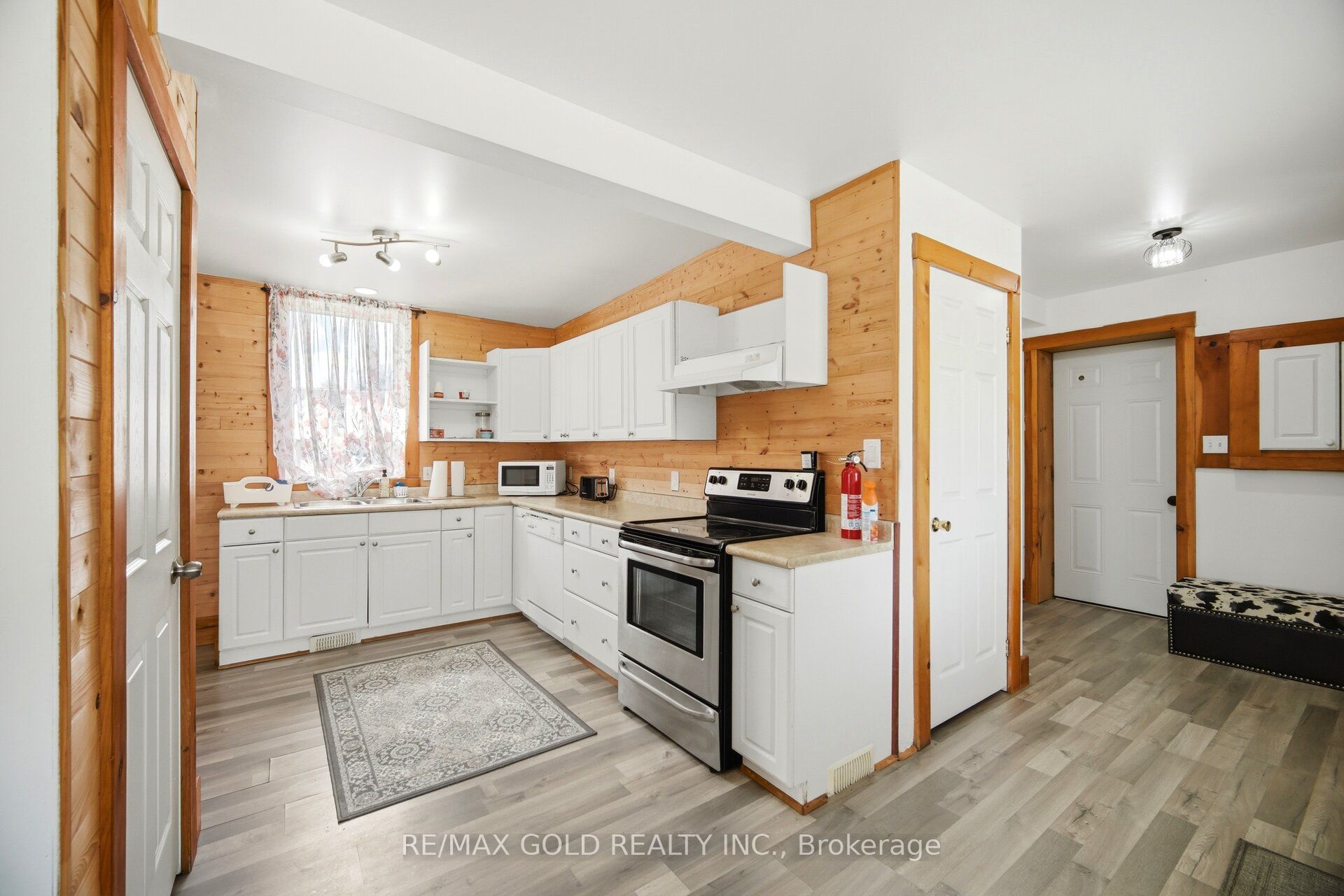 Listing 135929 Image