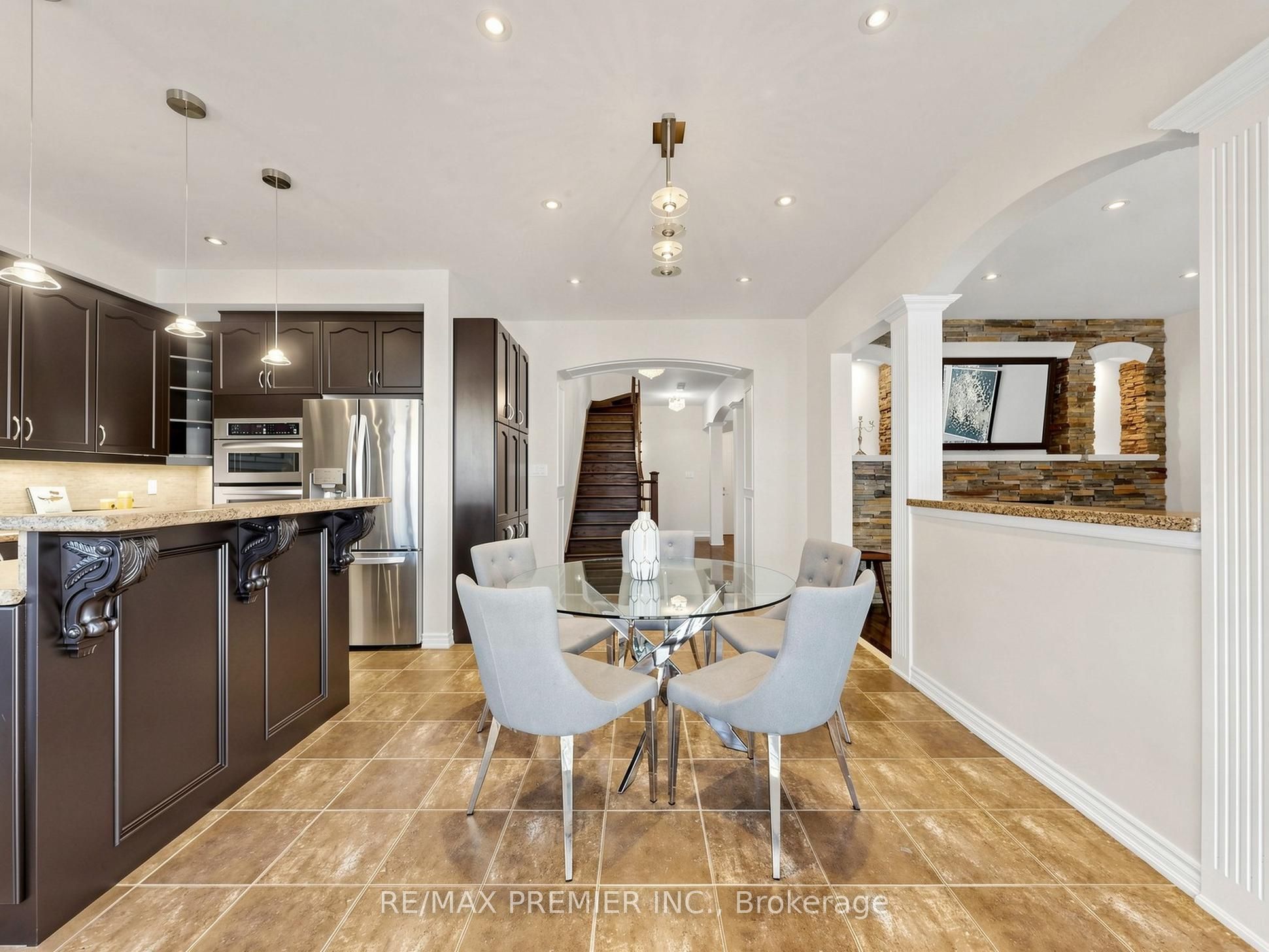 Listing 137756 Image