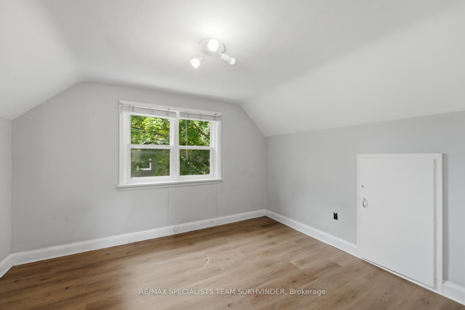 Listing 137233 Image