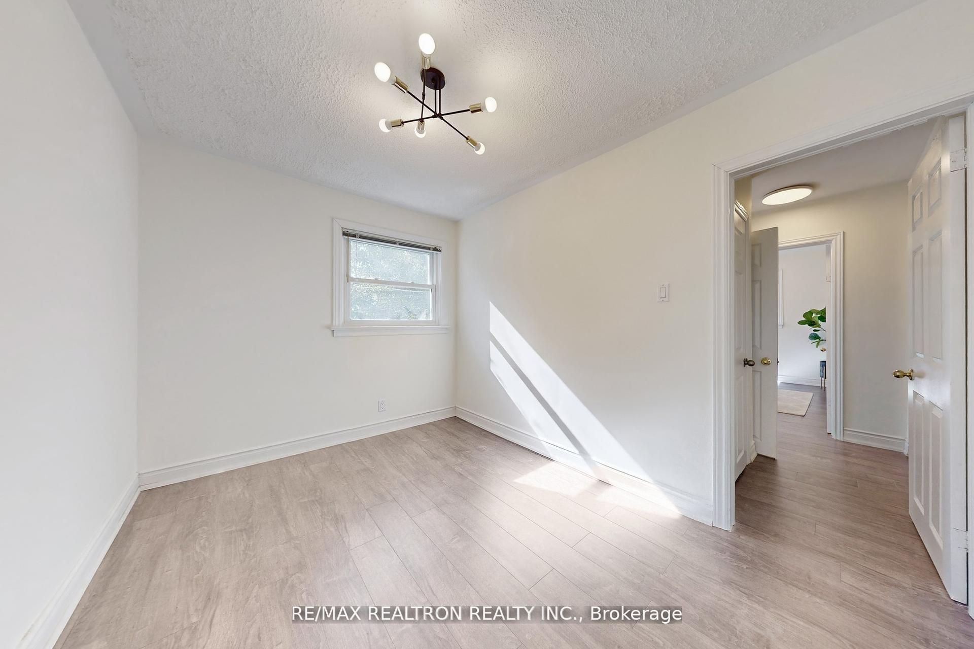 Listing 137532 Image