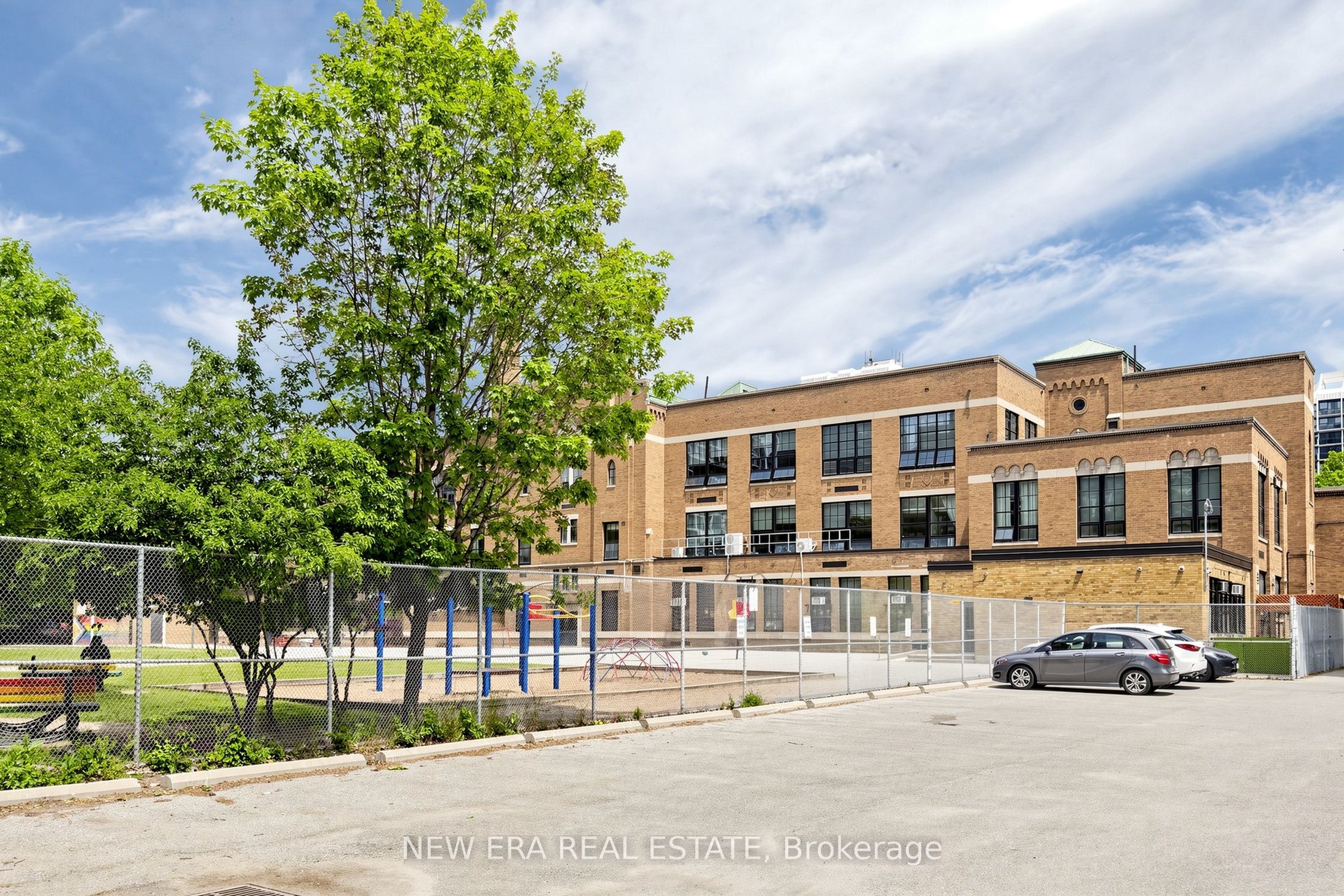 Listing 137795 Image