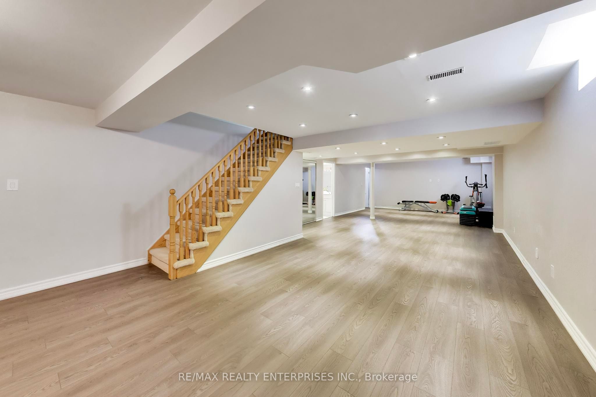 Listing 138639 Image