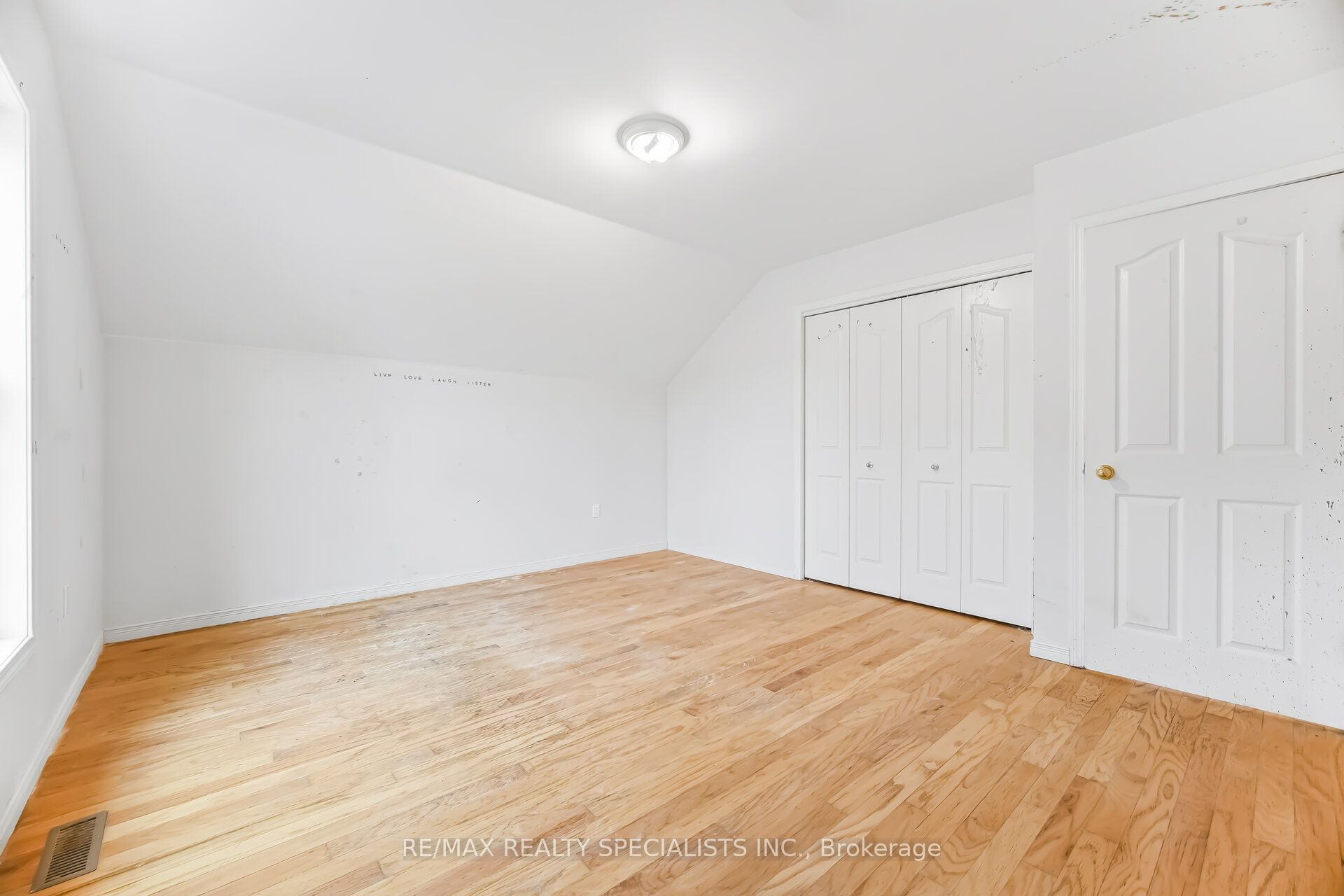 Listing 210875 Image