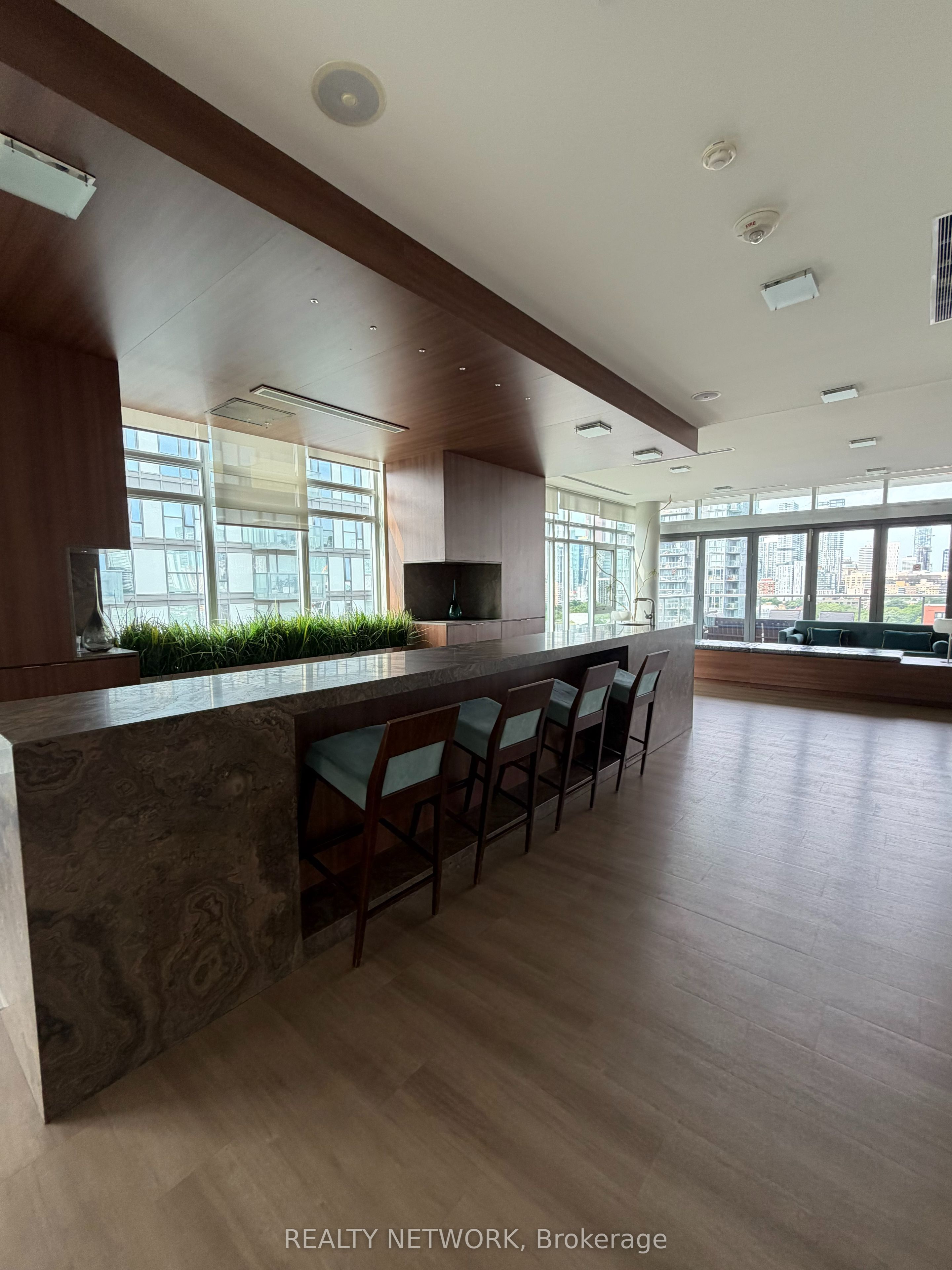 Listing 166144 Image