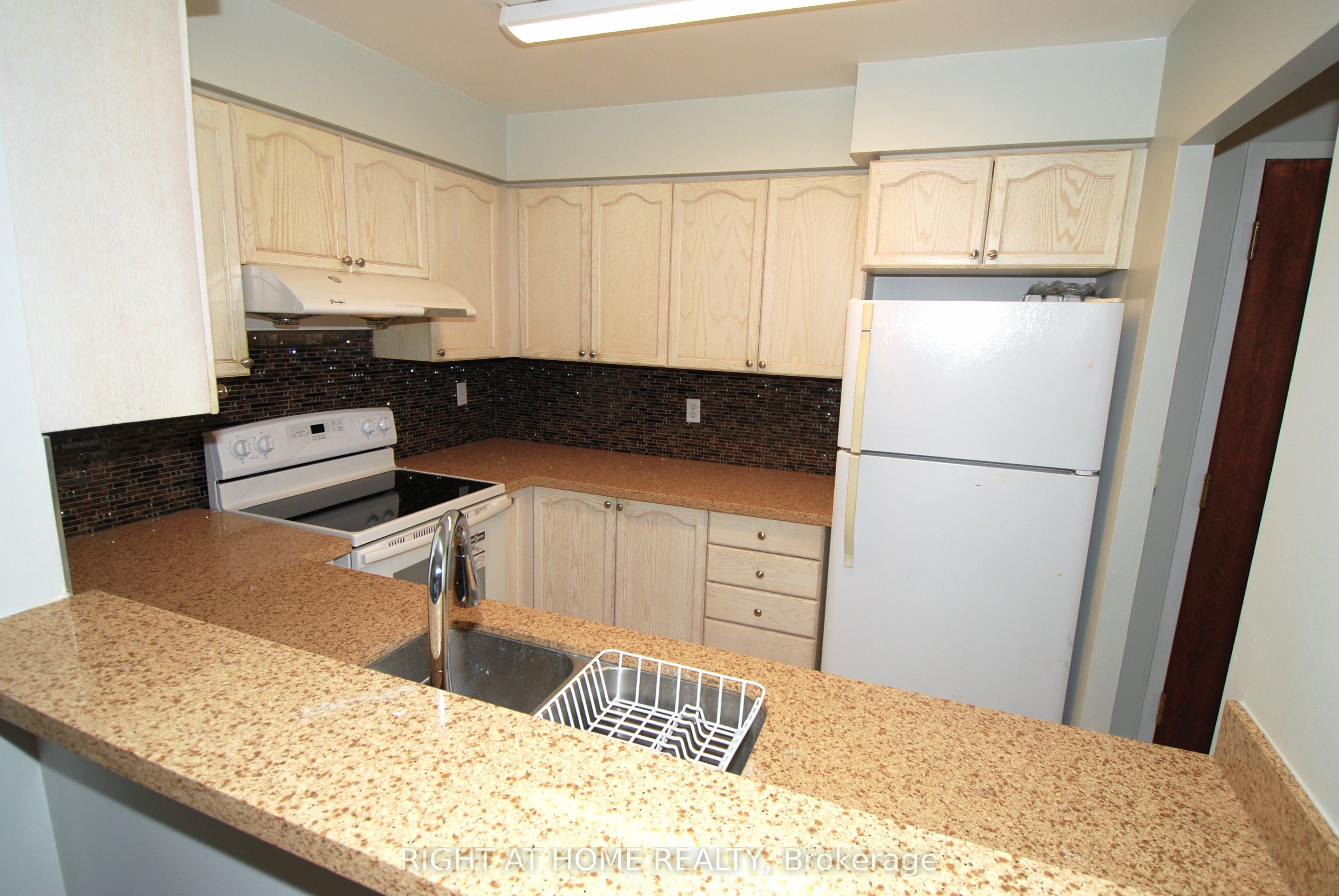Listing 144395 Image
