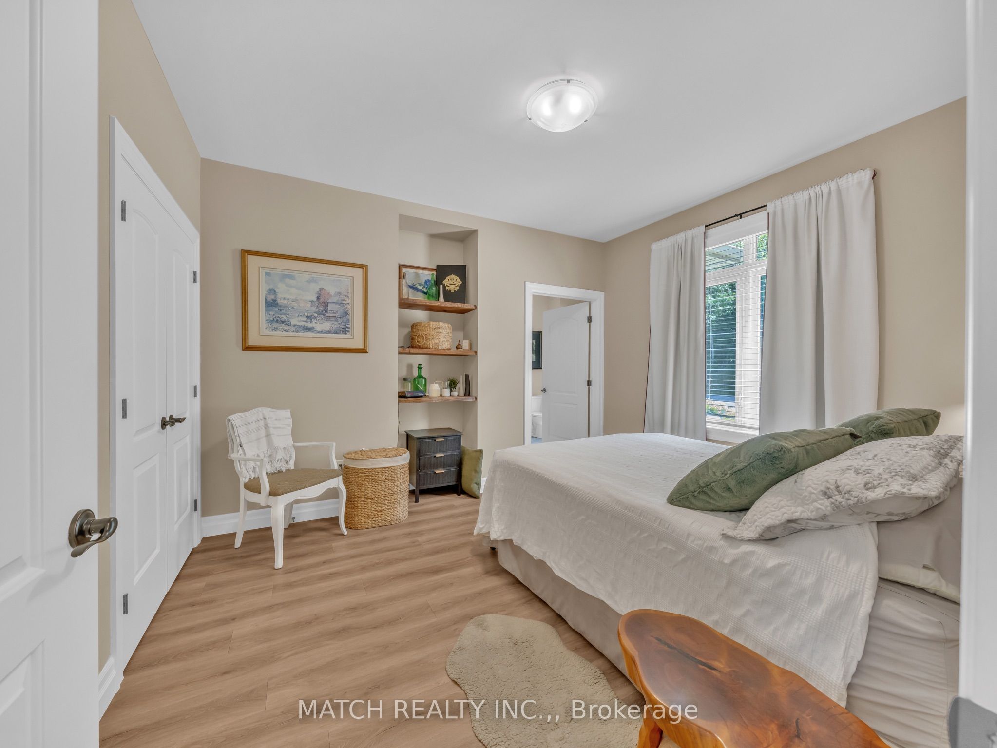 Listing 216843 Image