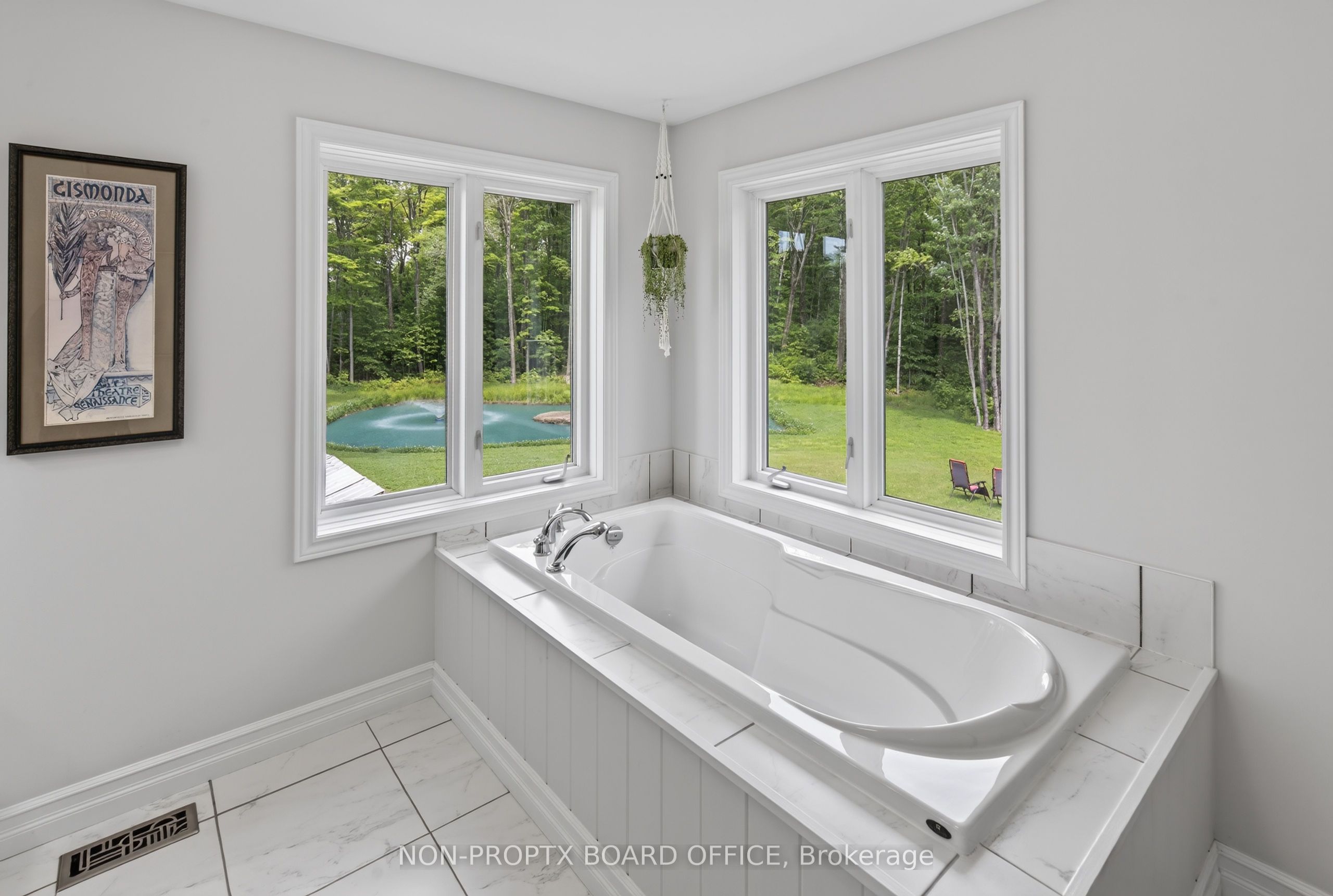 Listing 146104 Image