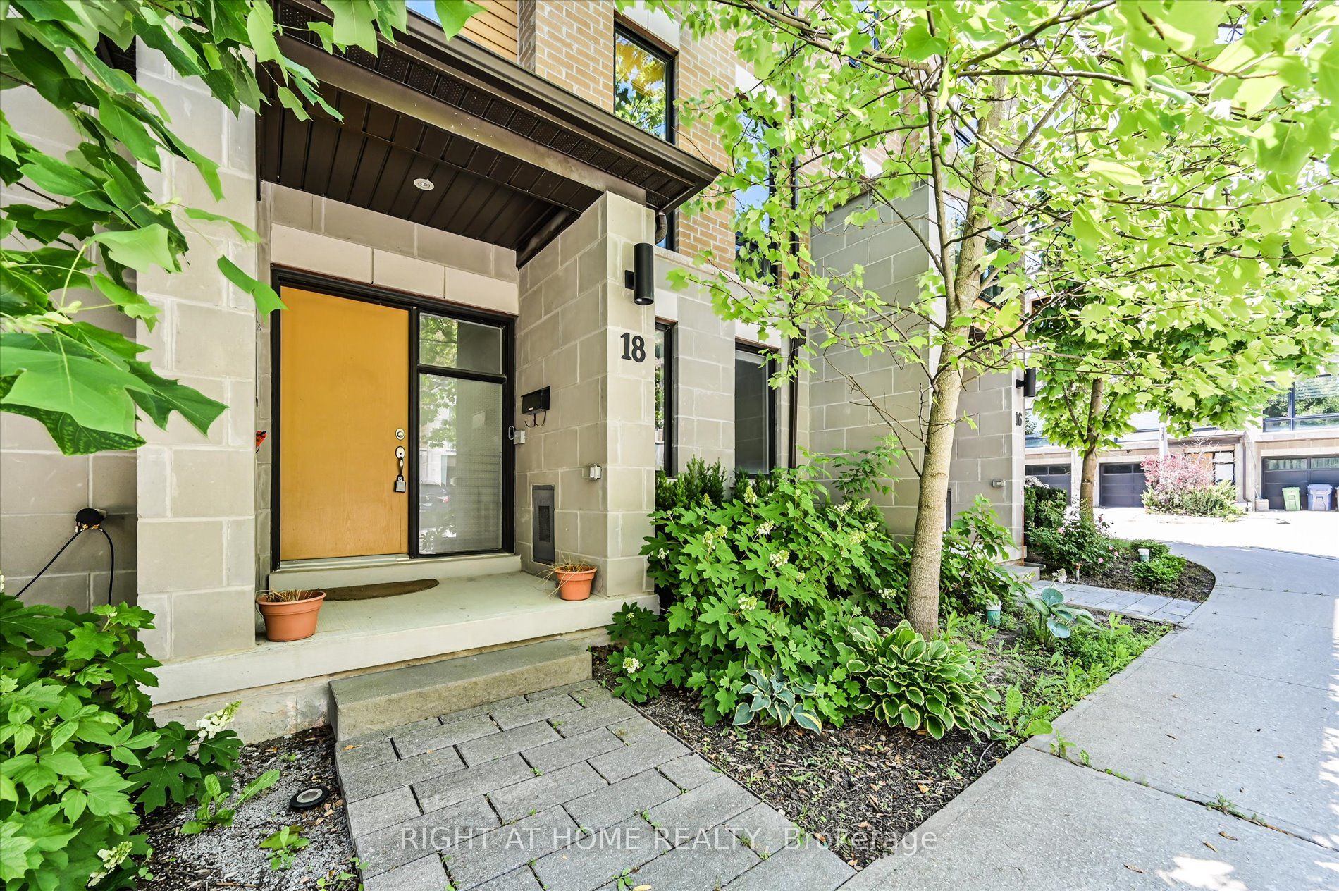 Listing 154127 Image