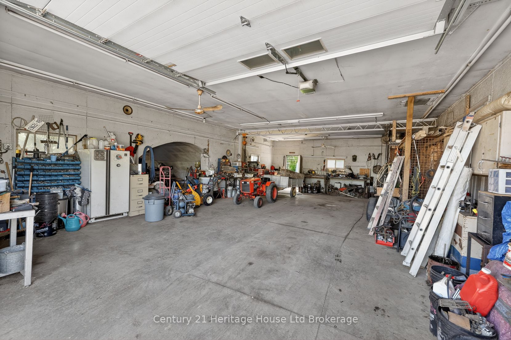 Listing 151120 Image