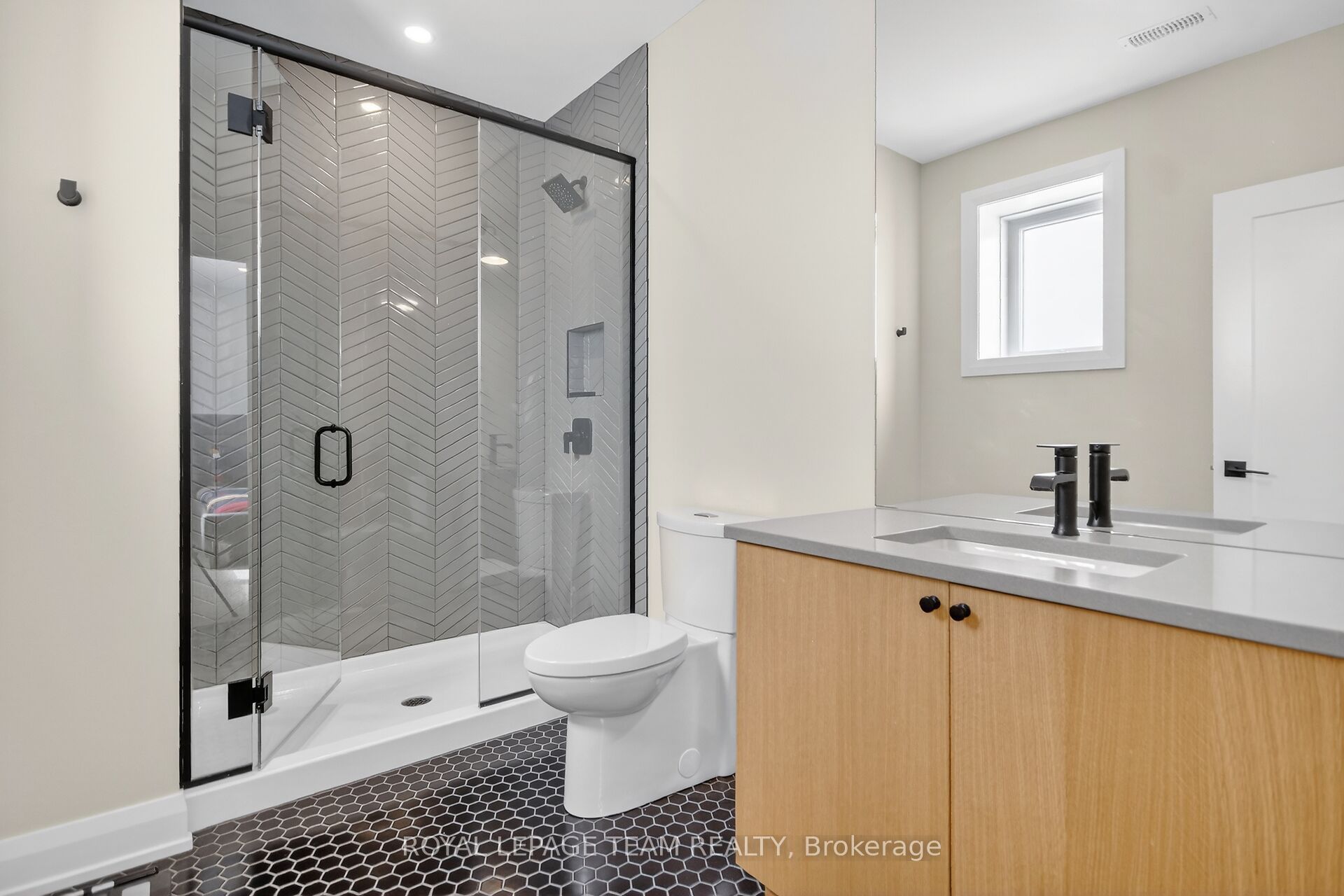 Listing 161123 Image