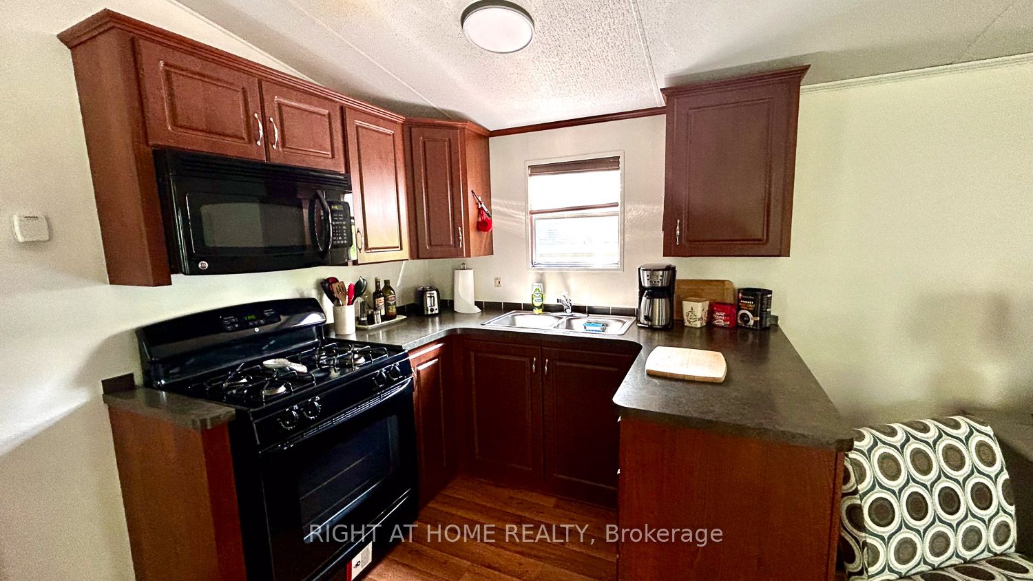 Listing 157746 Image