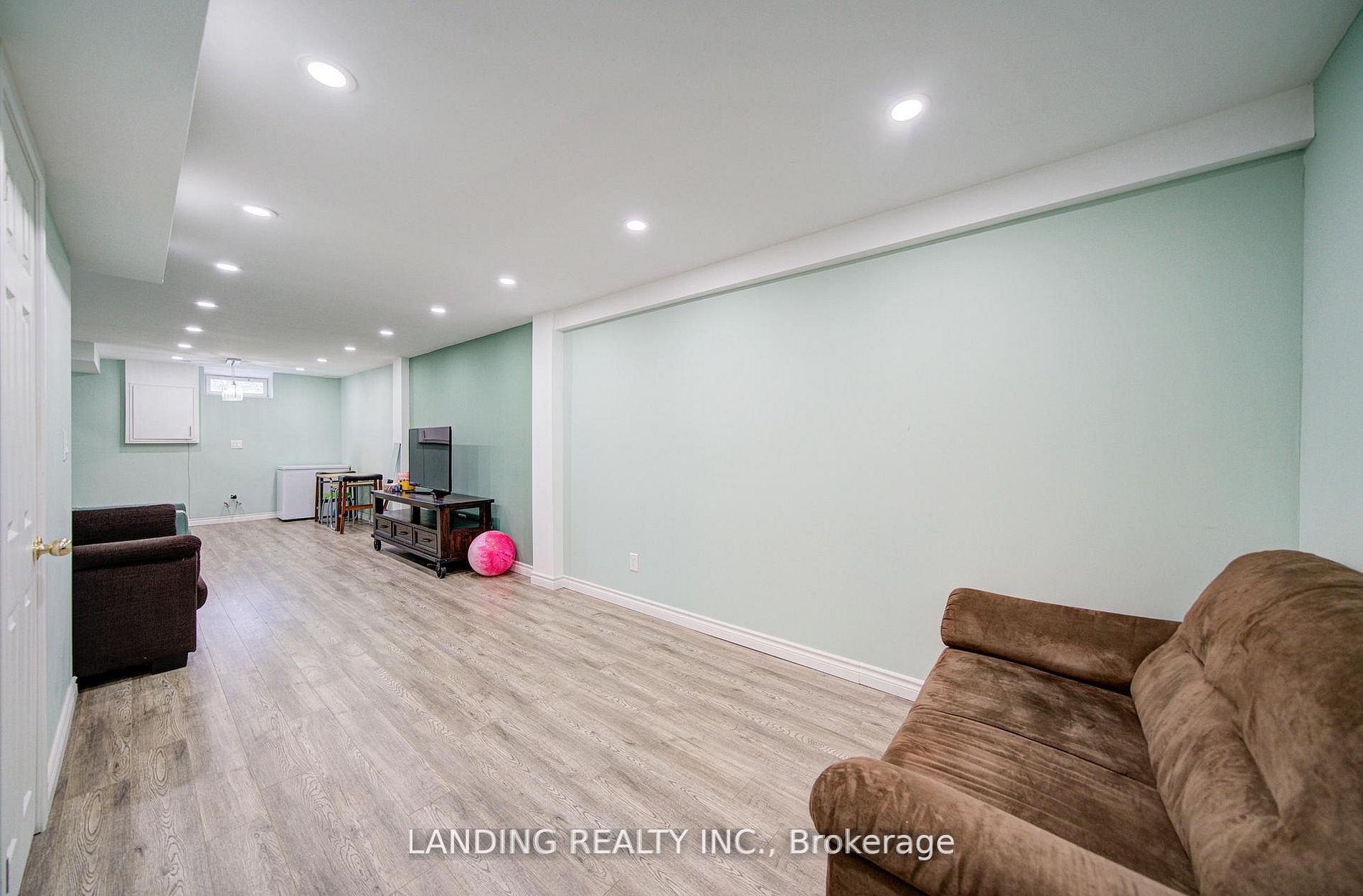 Listing 166725 Image