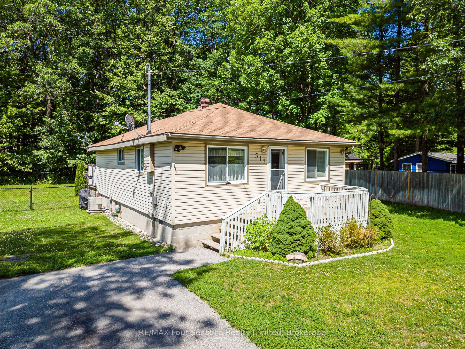 Listing 180102 Image
