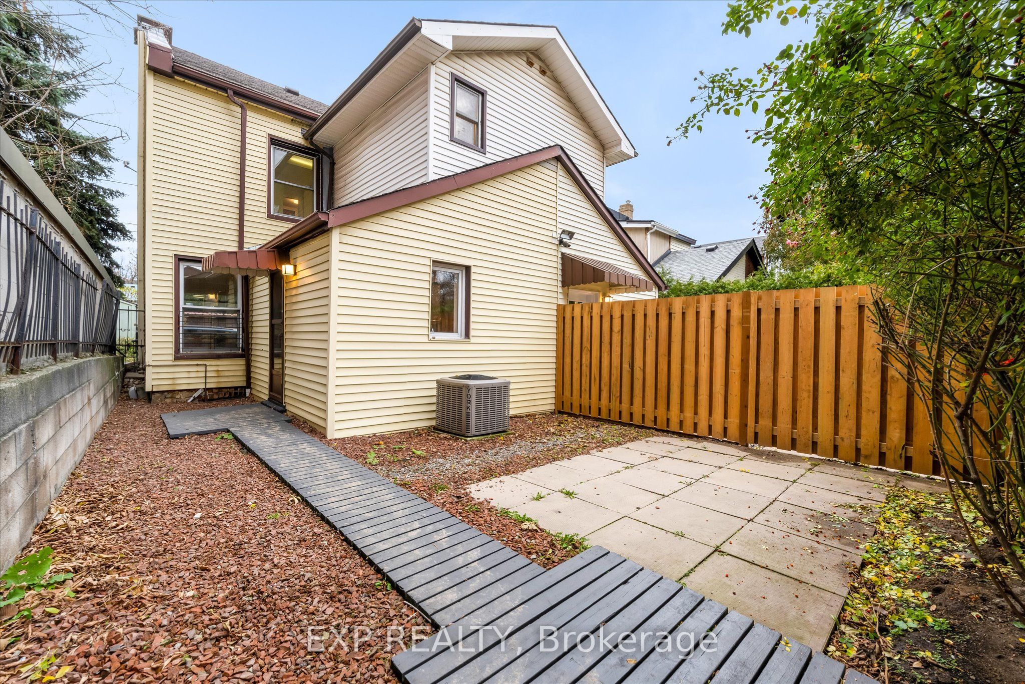 Listing 157423 Image