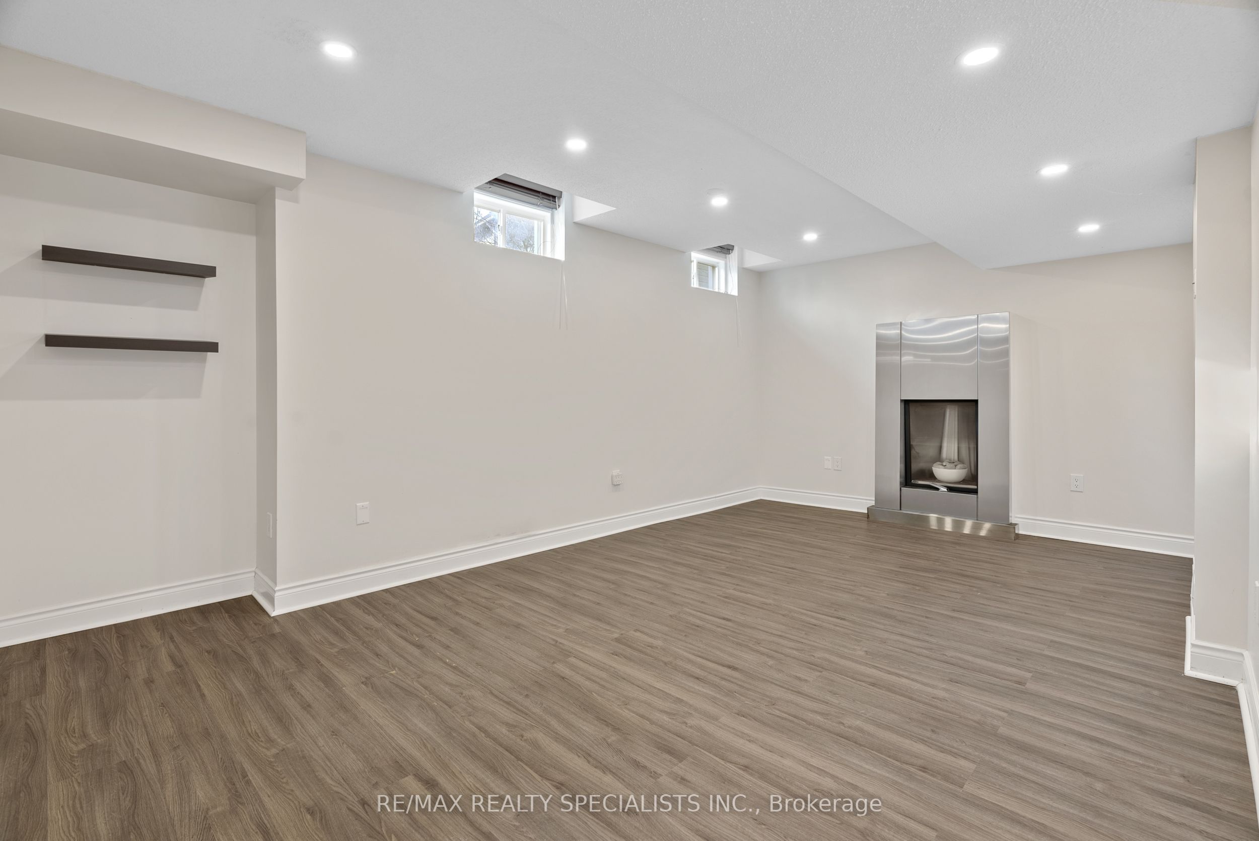 Listing 158517 Image