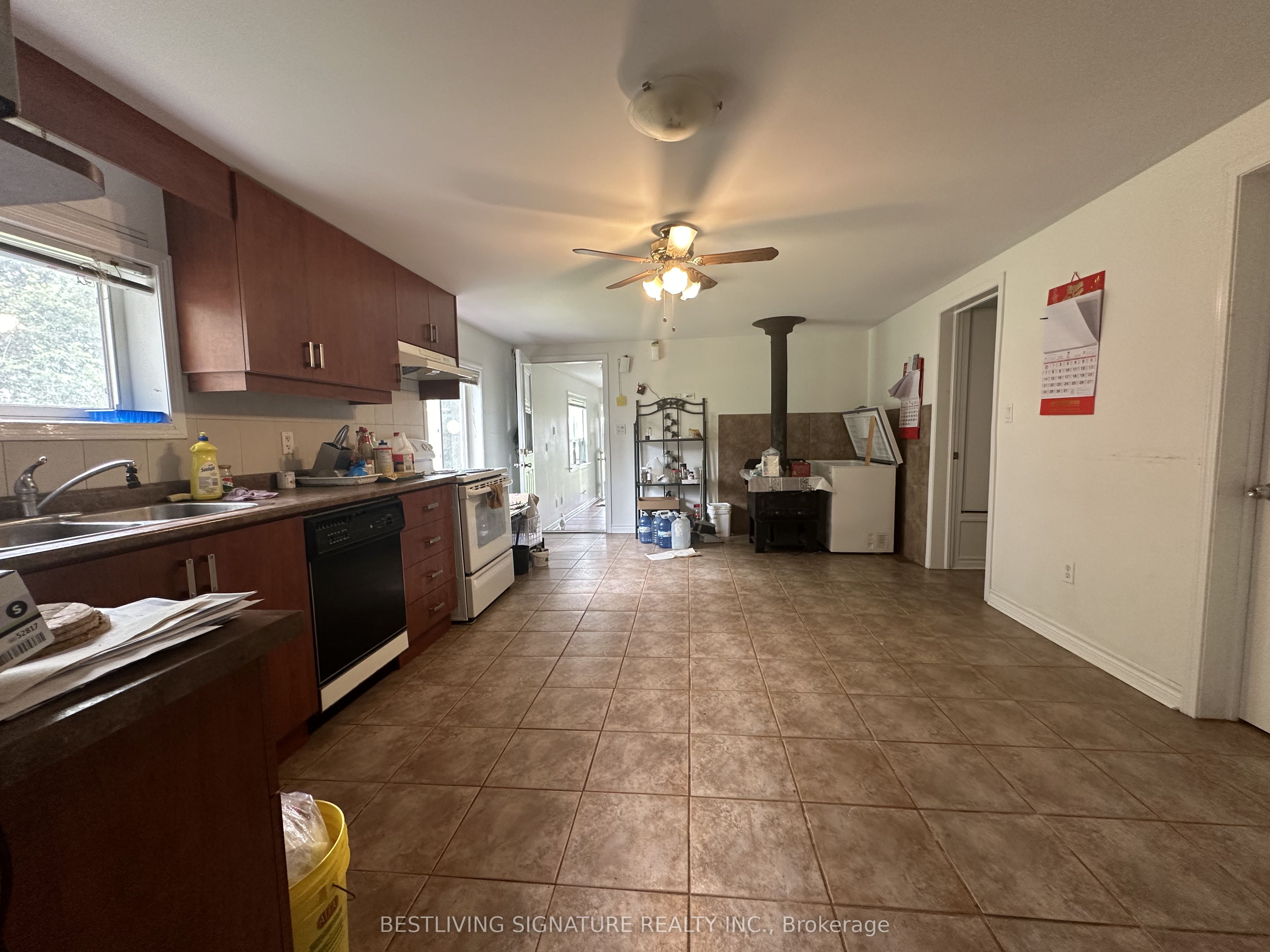 Listing 225900 Image