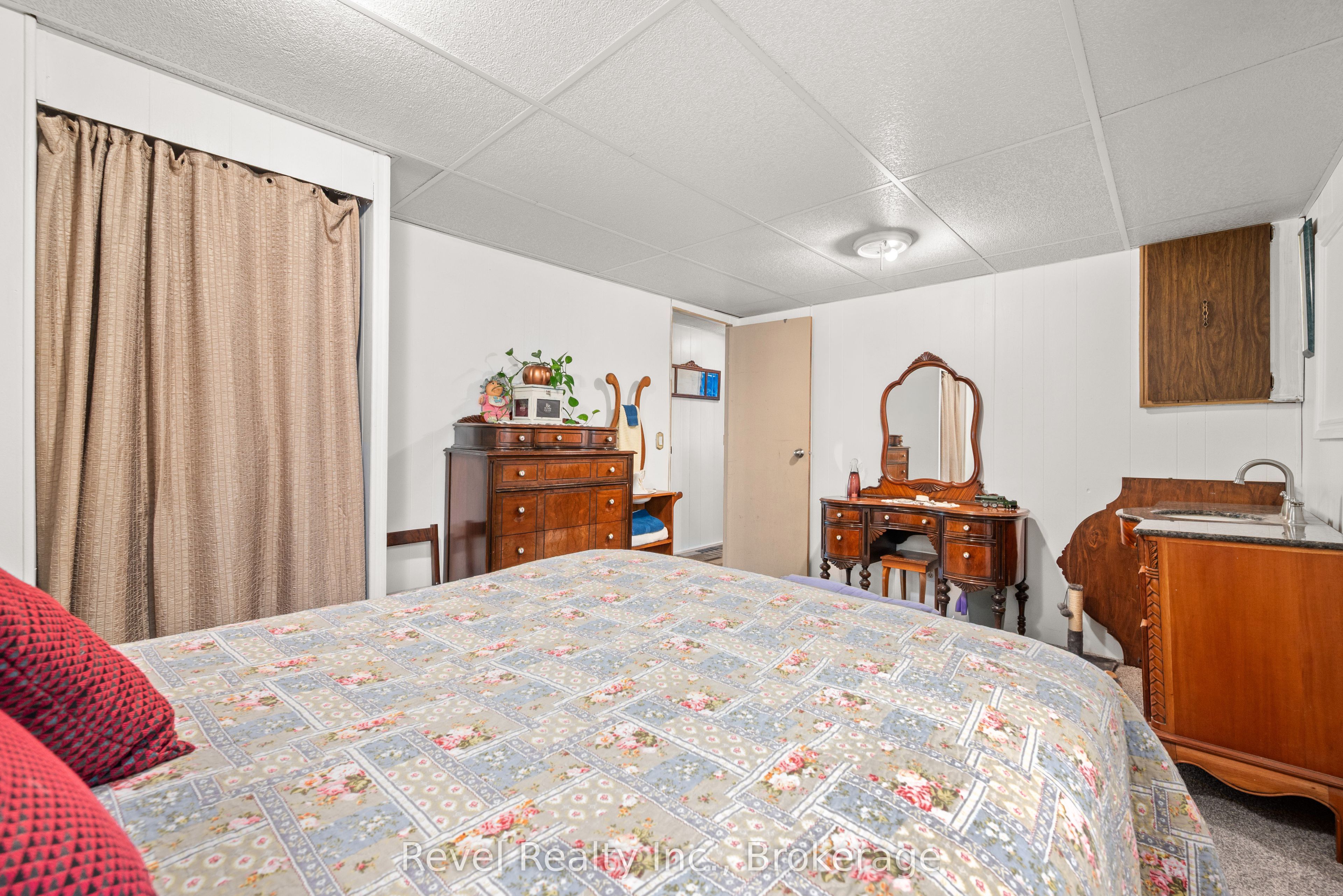 Main Property