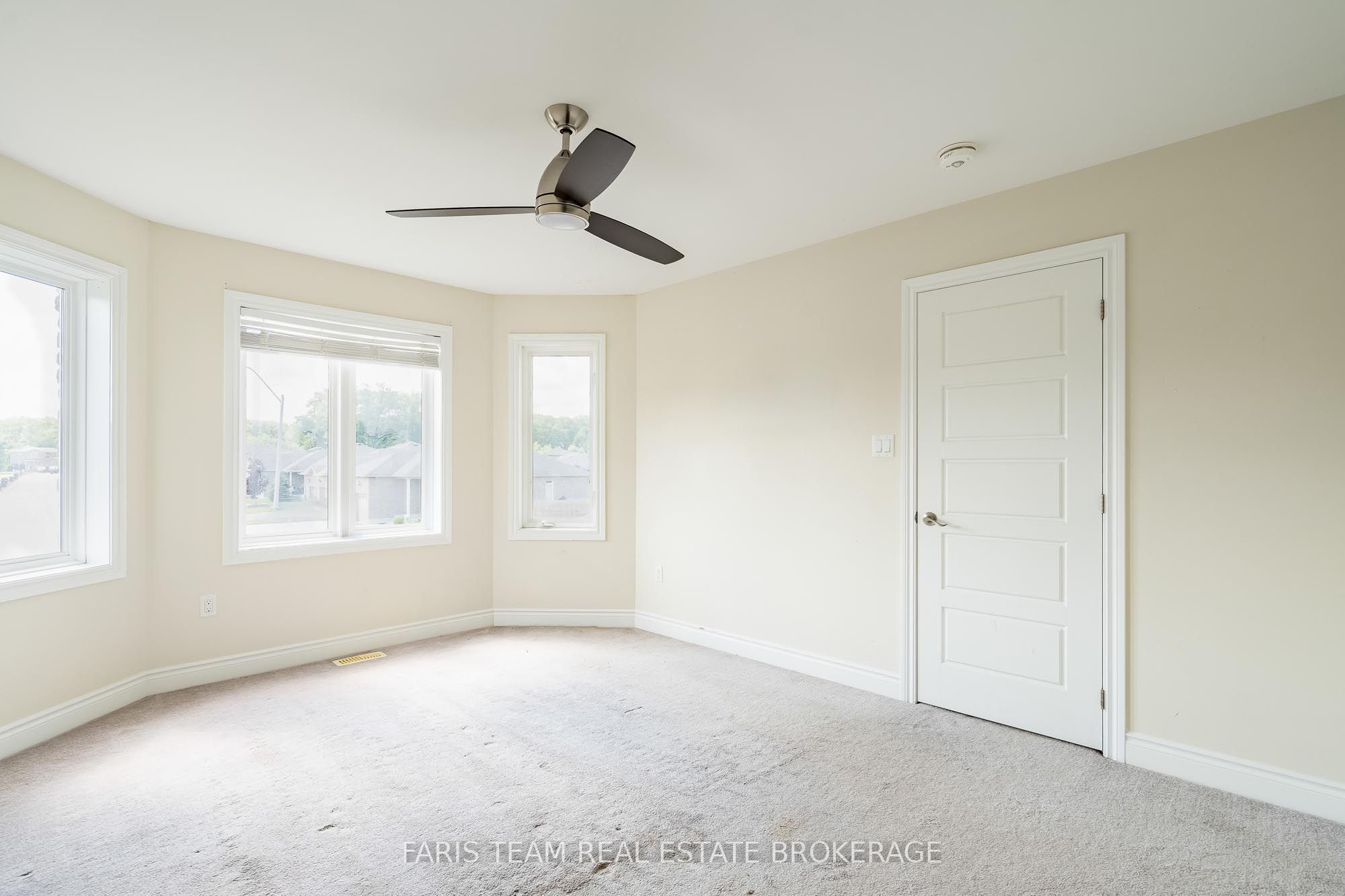 Listing 180115 Image