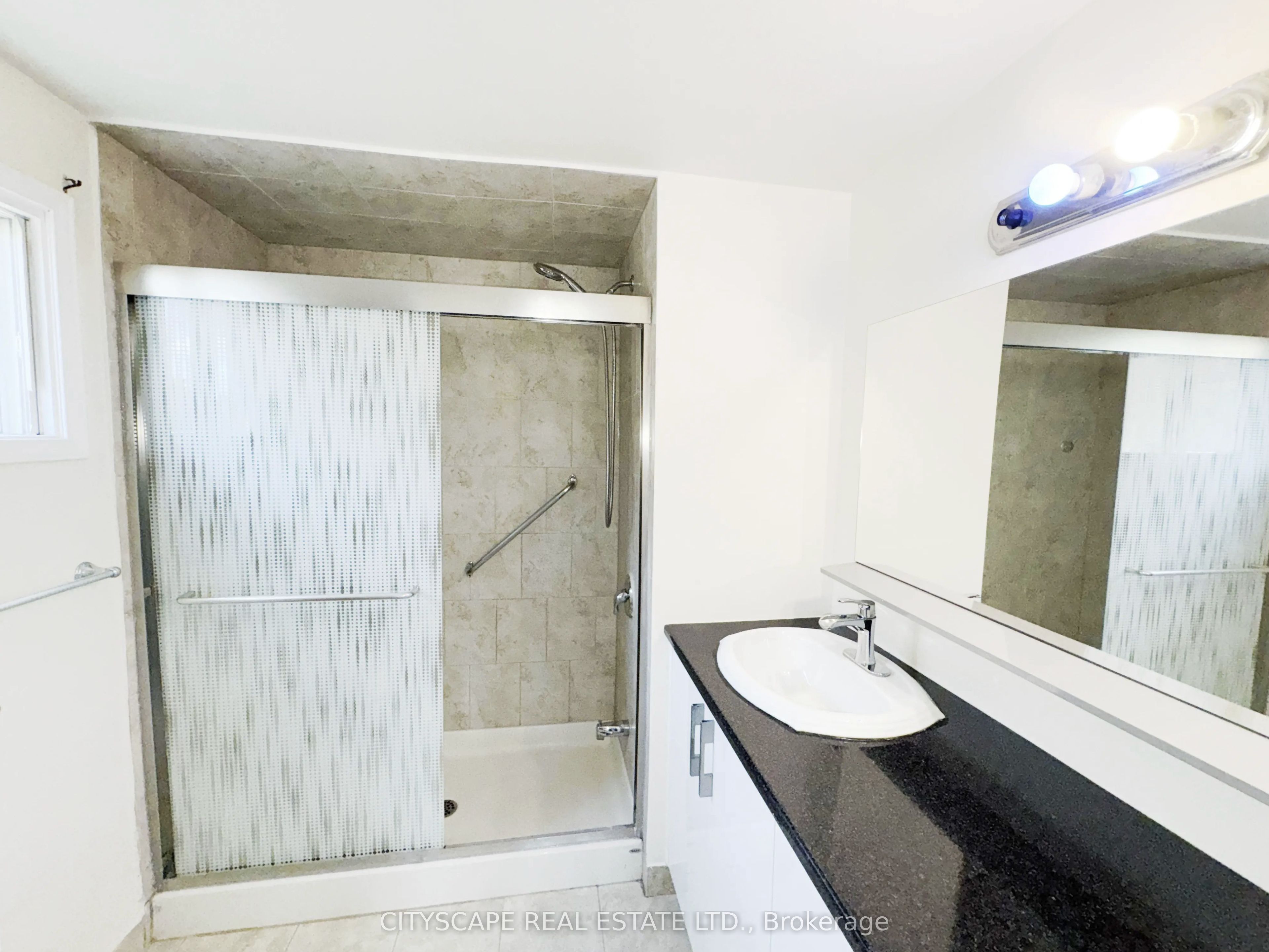Listing 221923 Image