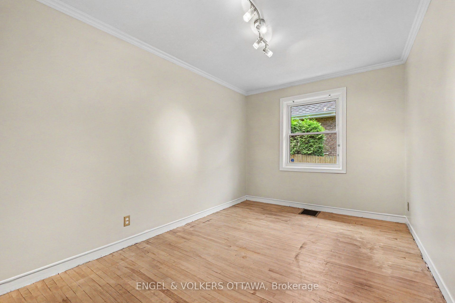 Listing 177832 Image