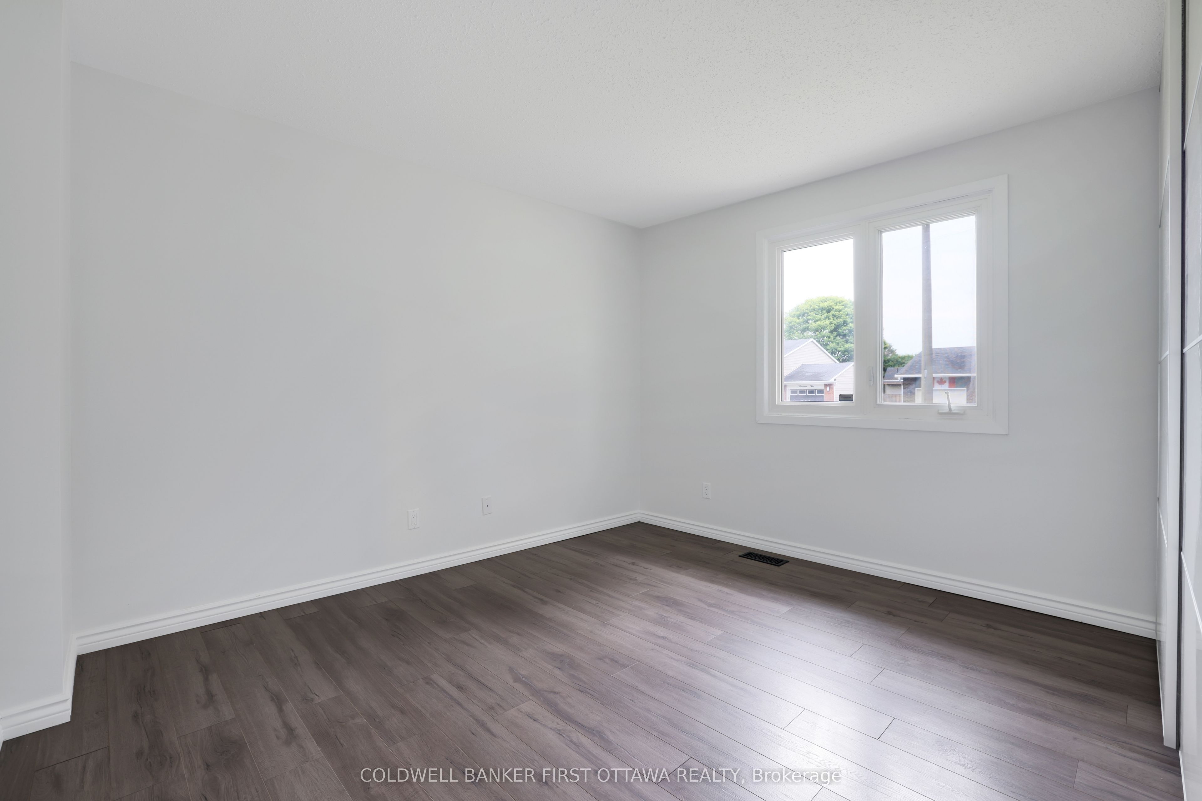 Listing 181365 Image