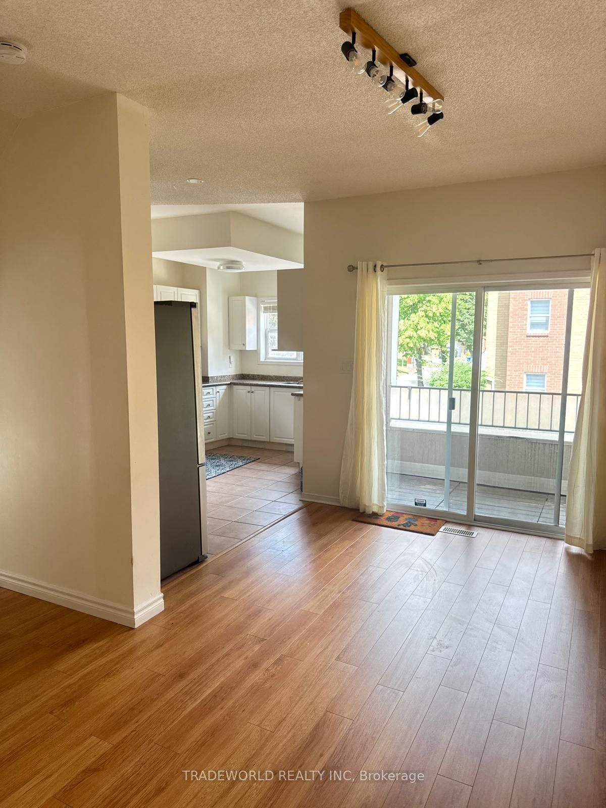 Listing 180330 Image