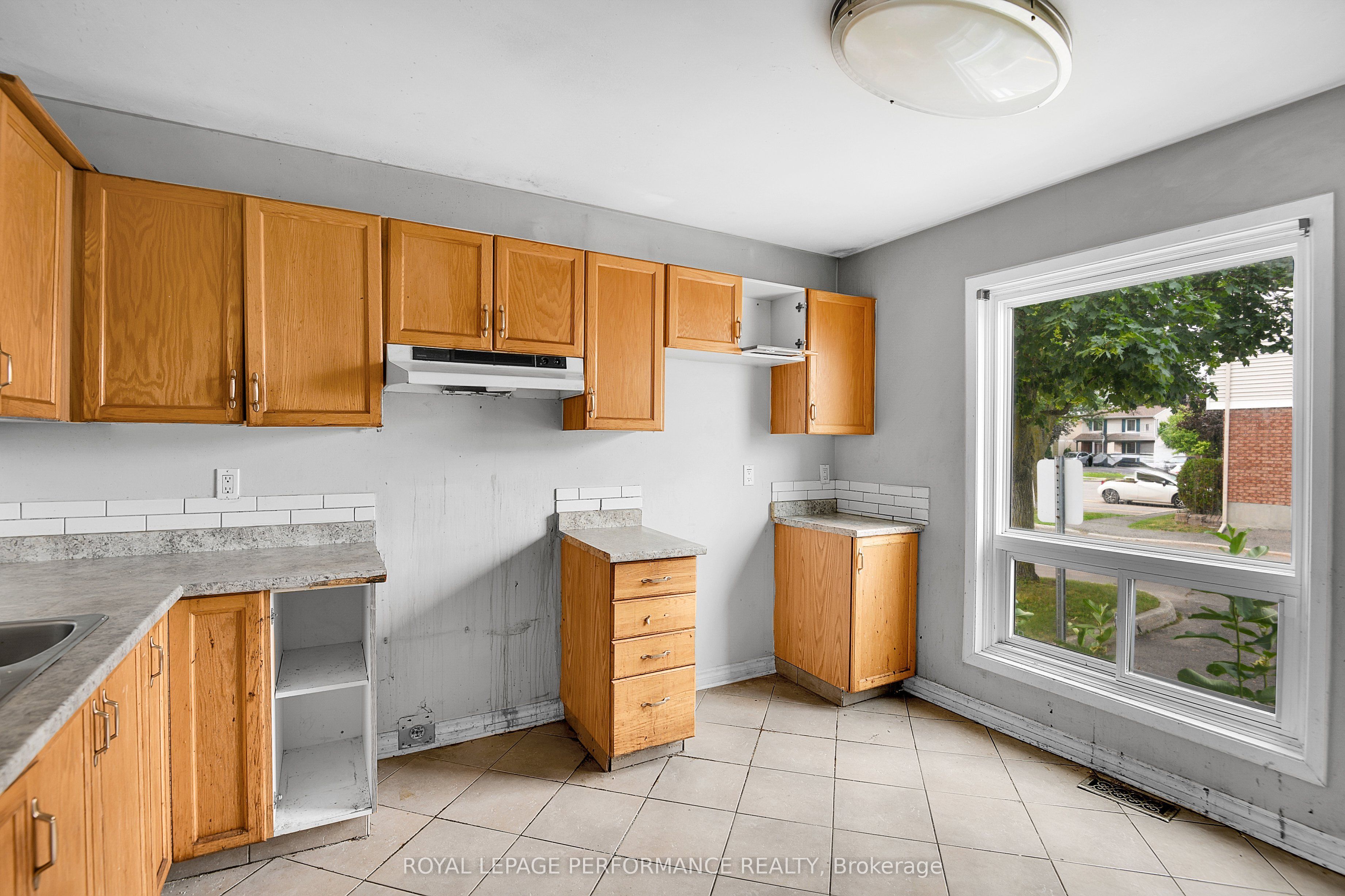 Listing 190413 Image