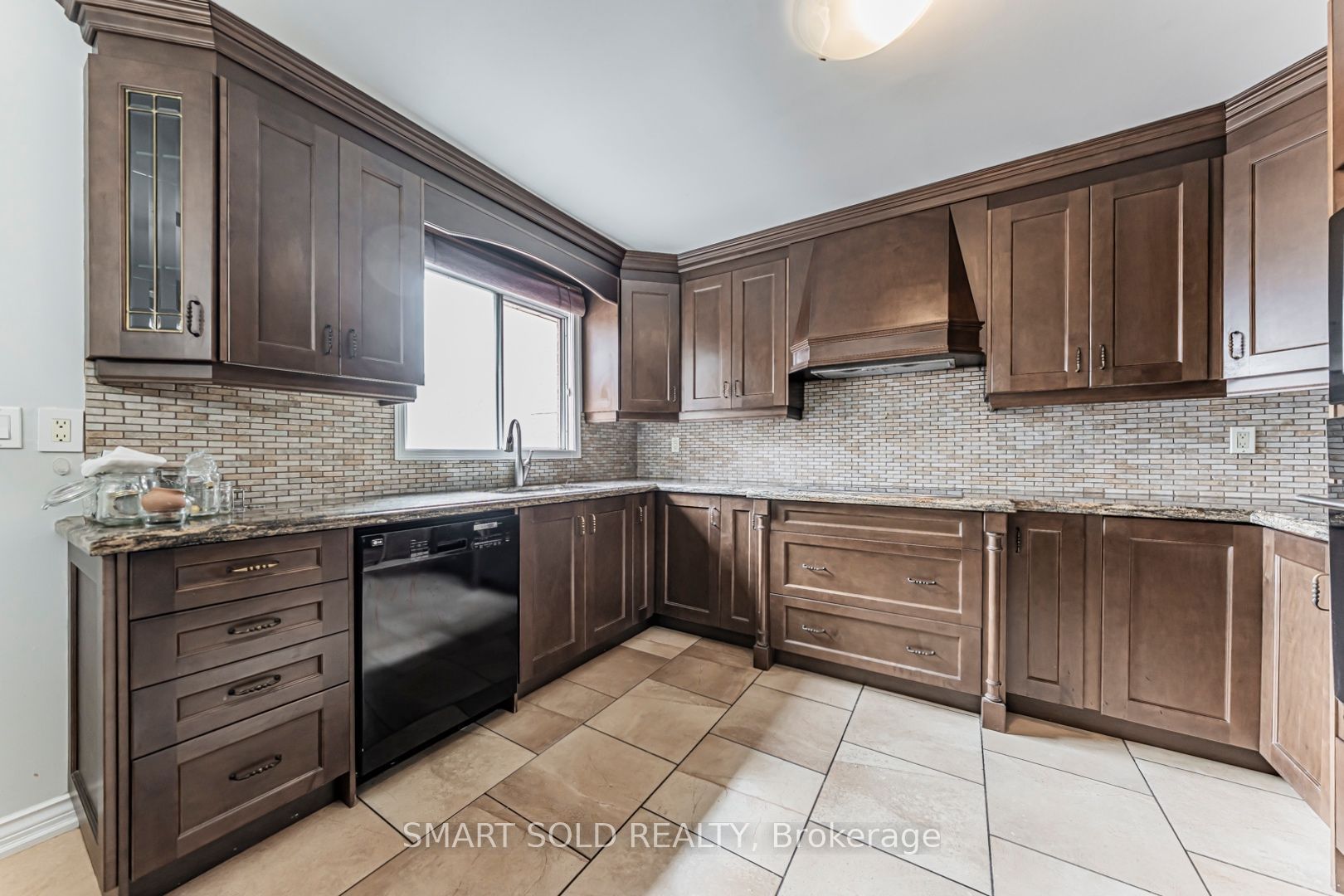 Listing 180744 Image