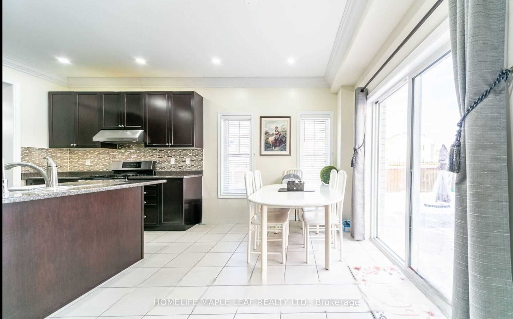 Listing 180900 Image