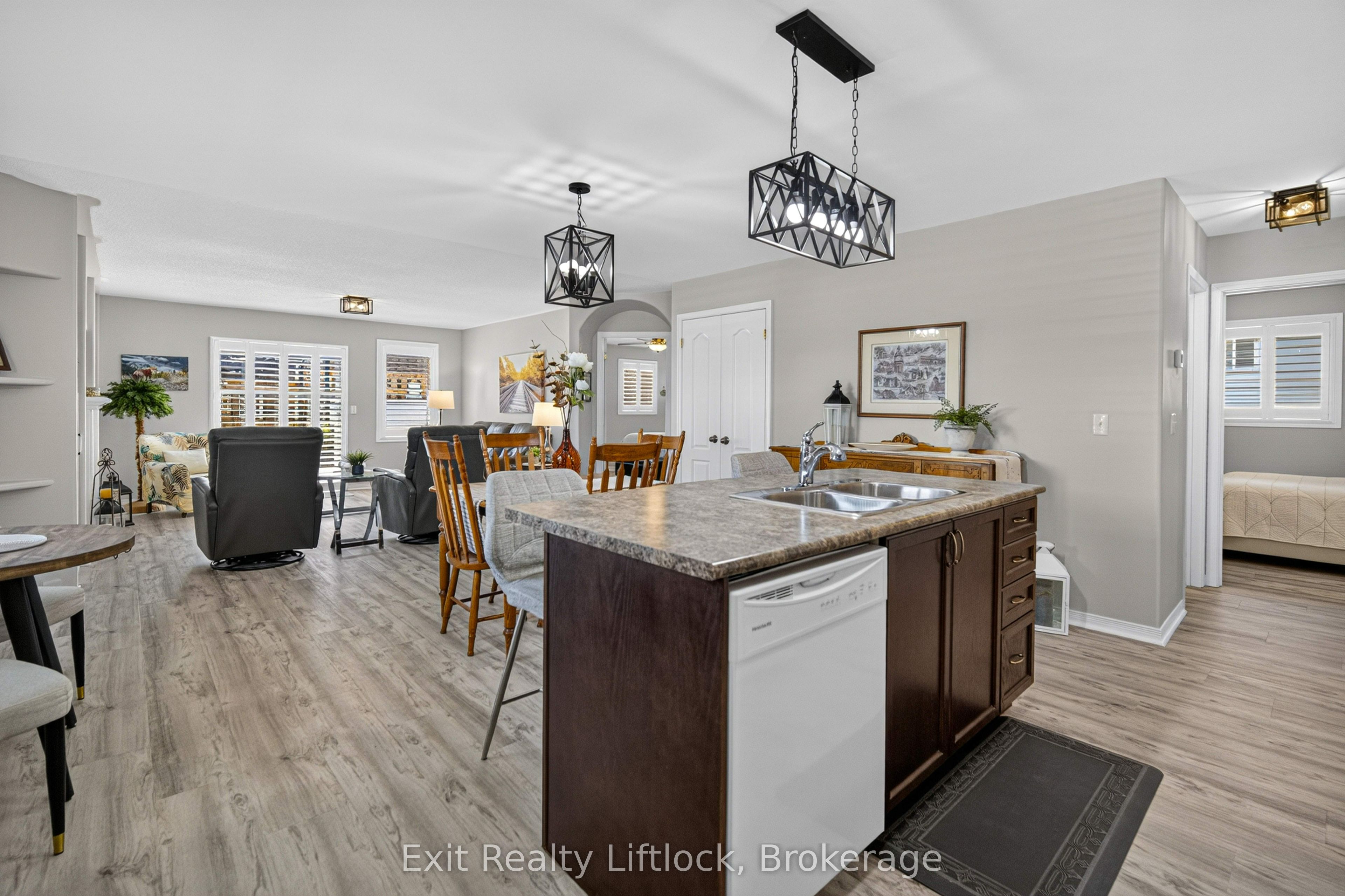 Listing 200578 Image