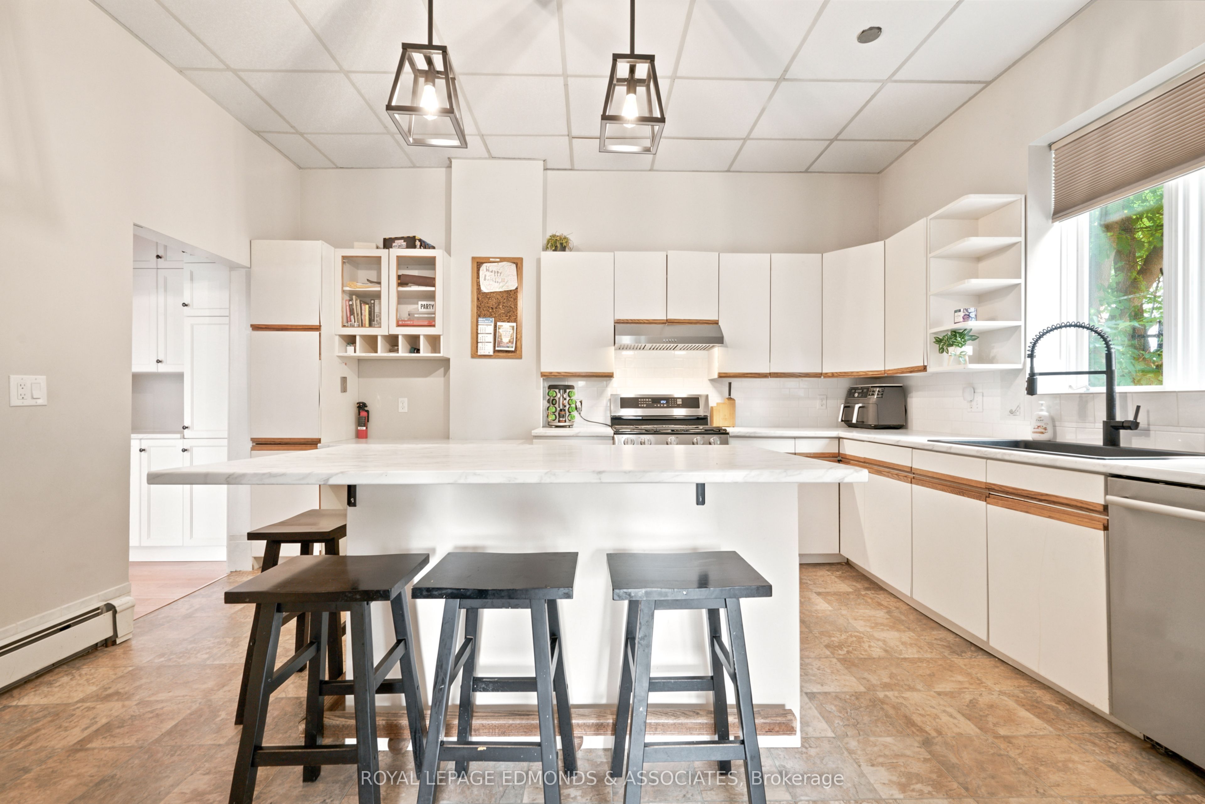 Listing 197976 Image