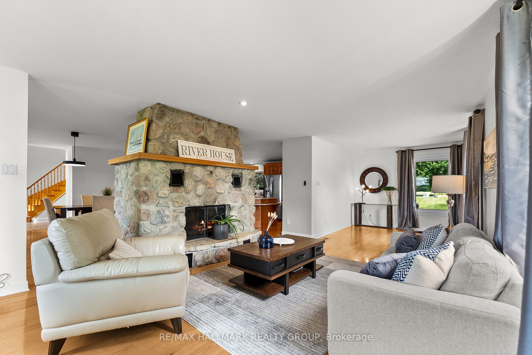 Listing 212000 Image
