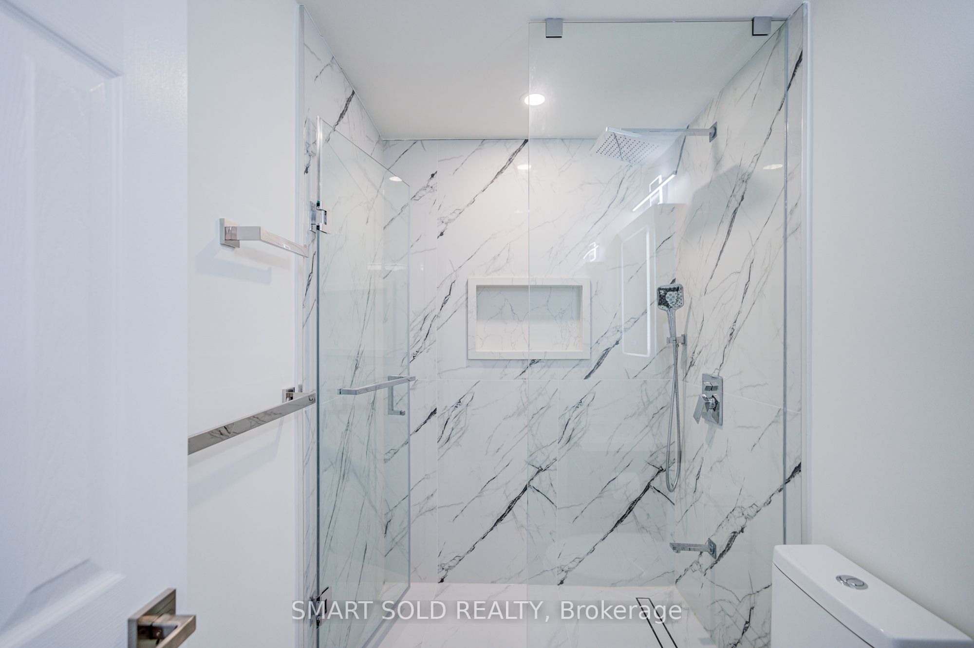 Listing 196004 Image