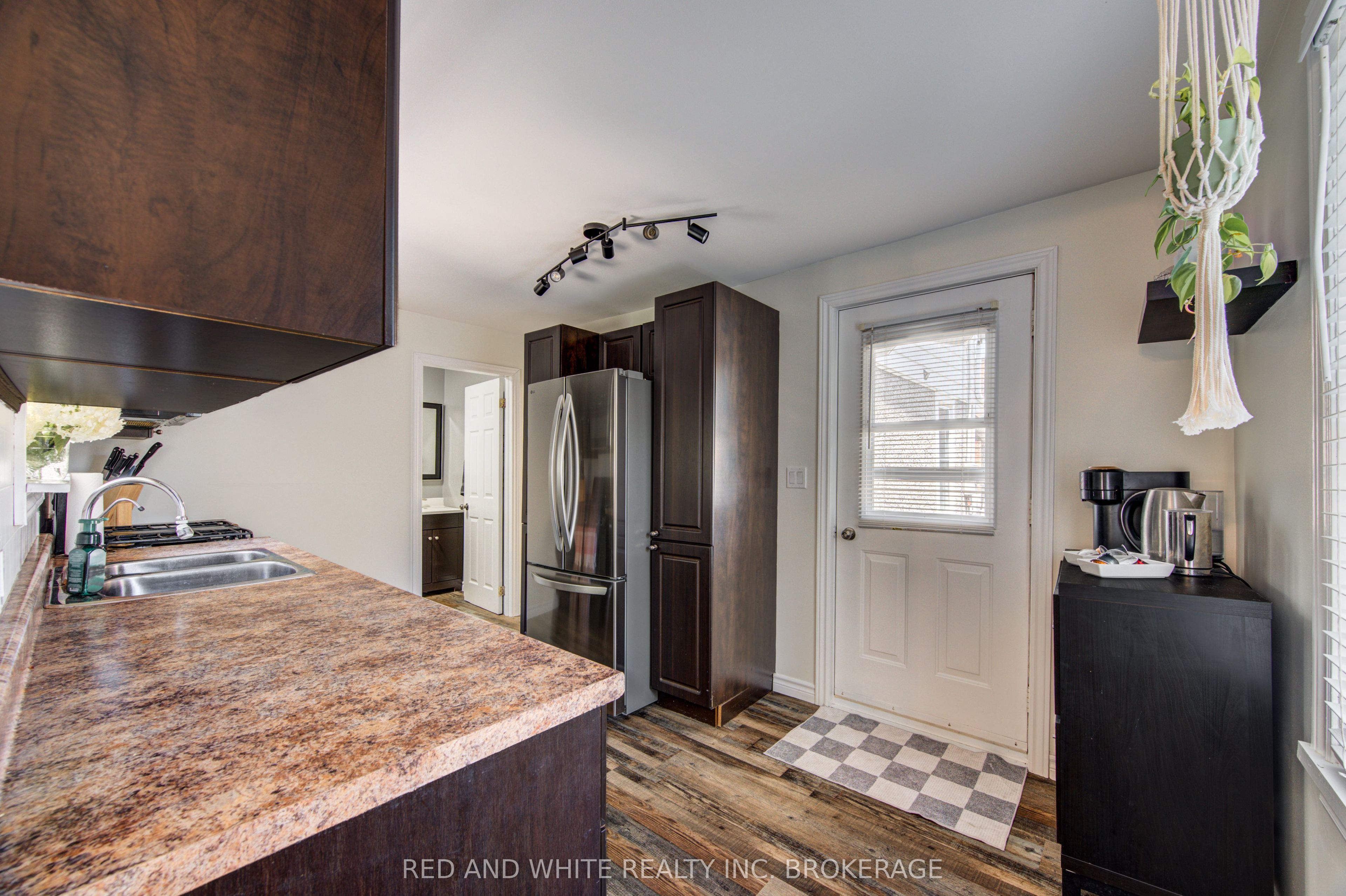 Listing 196379 Image