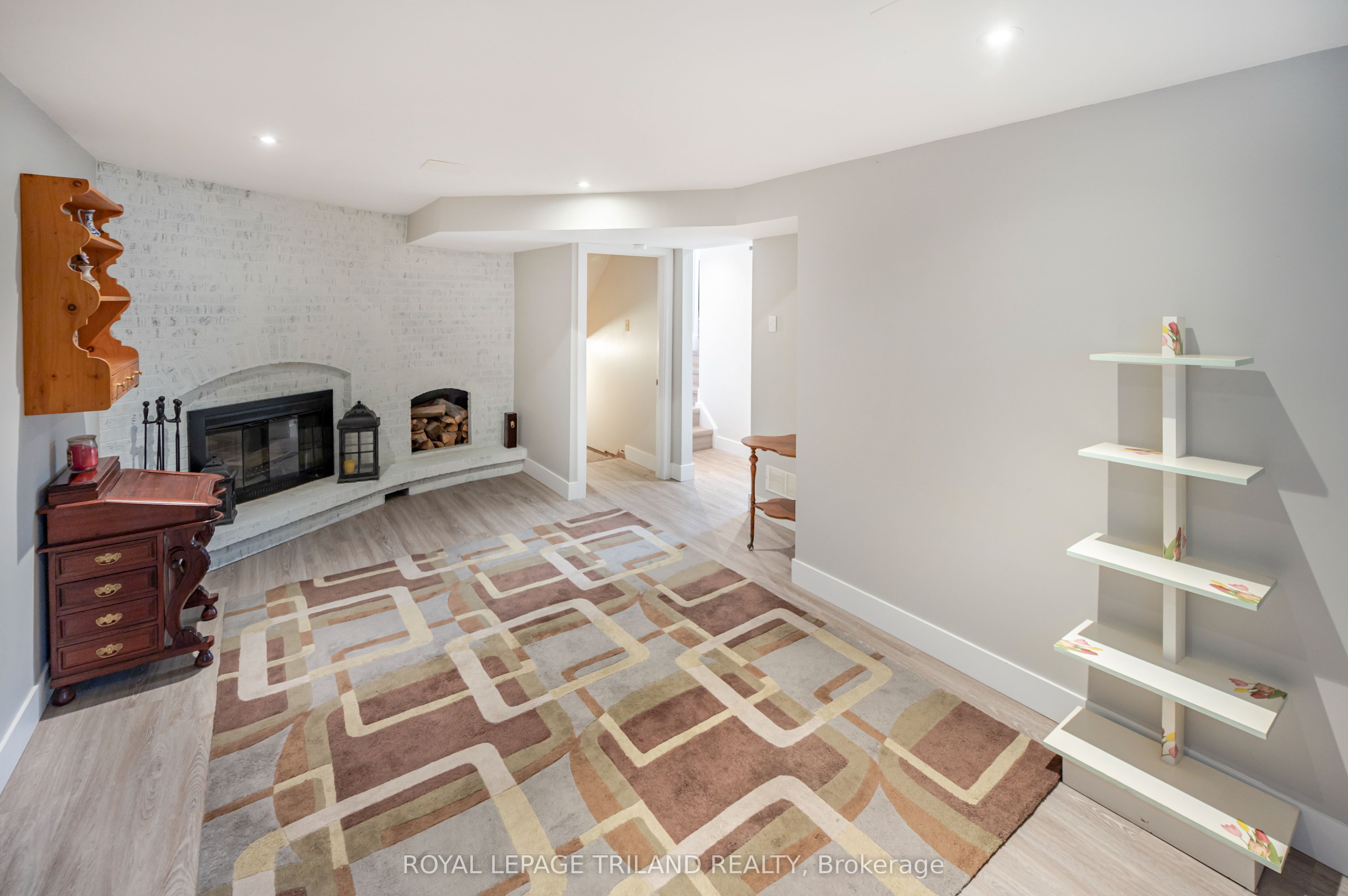 Listing 209827 Image