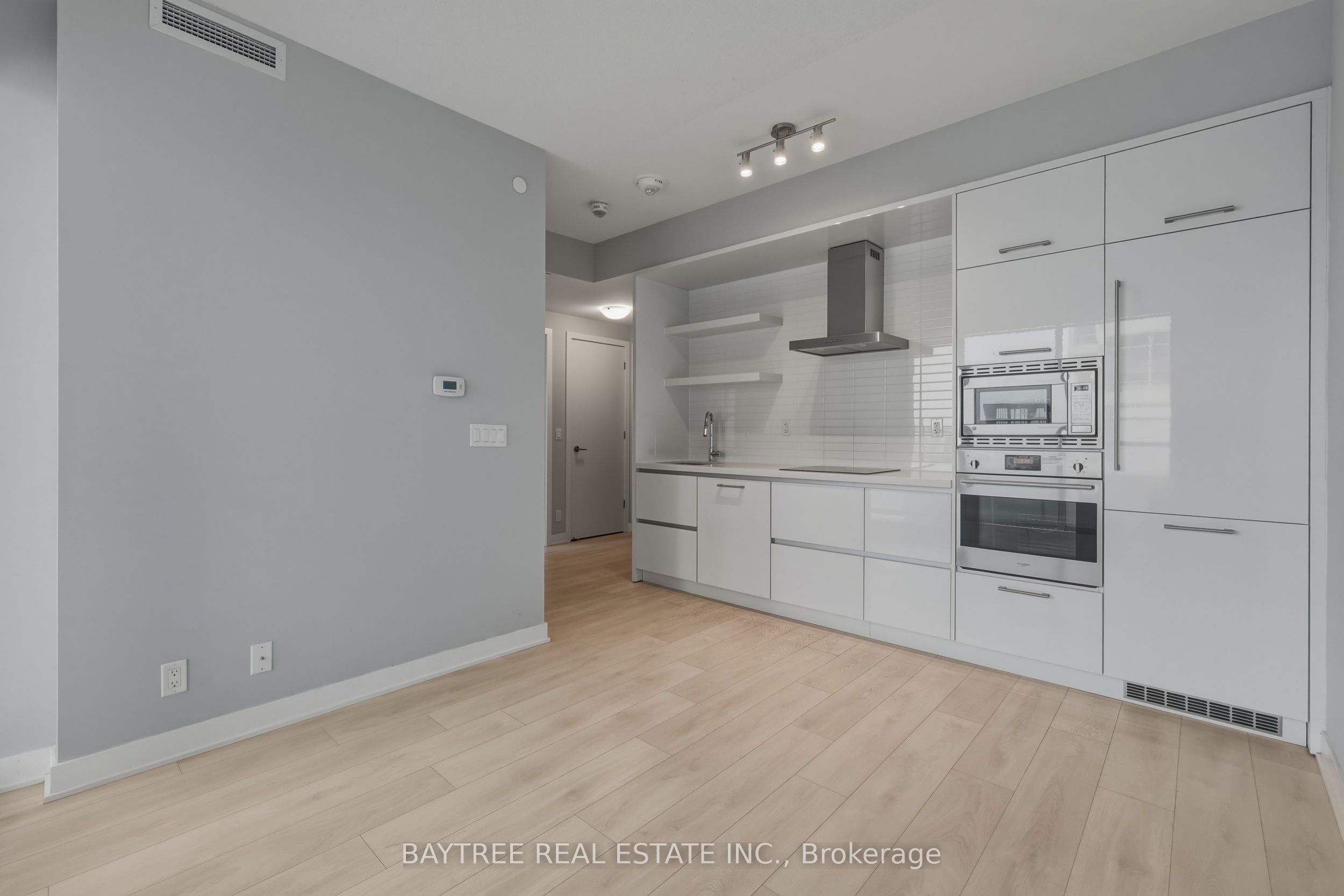 Listing 235878 Image