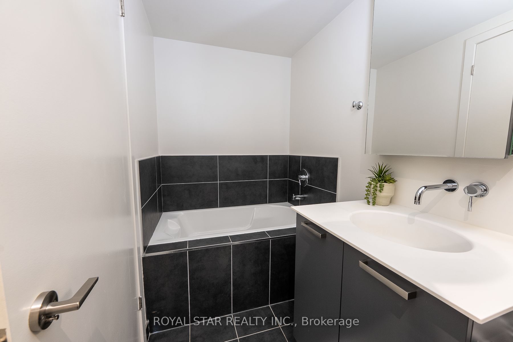 Listing 277838 Image