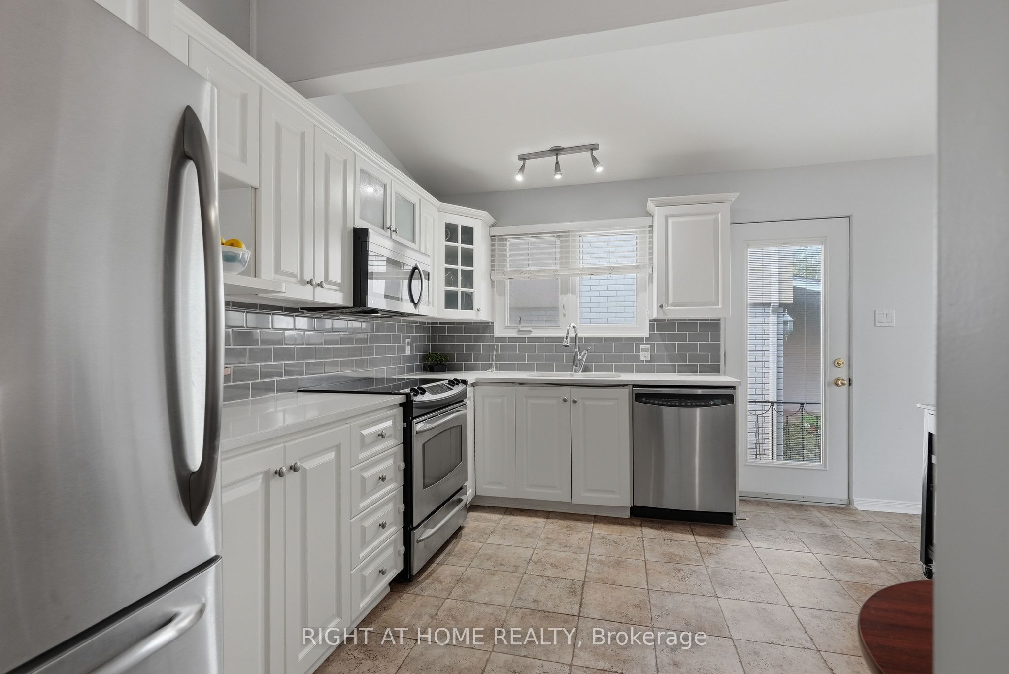 Listing 206368 Image