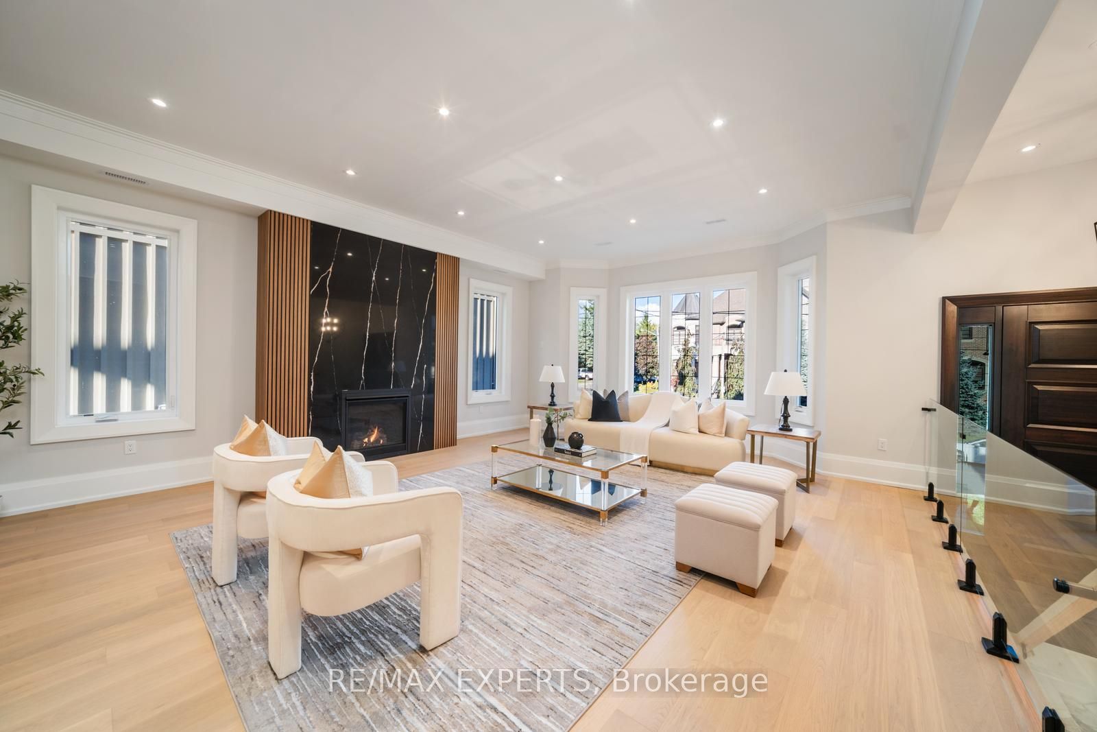 Listing 200679 Image