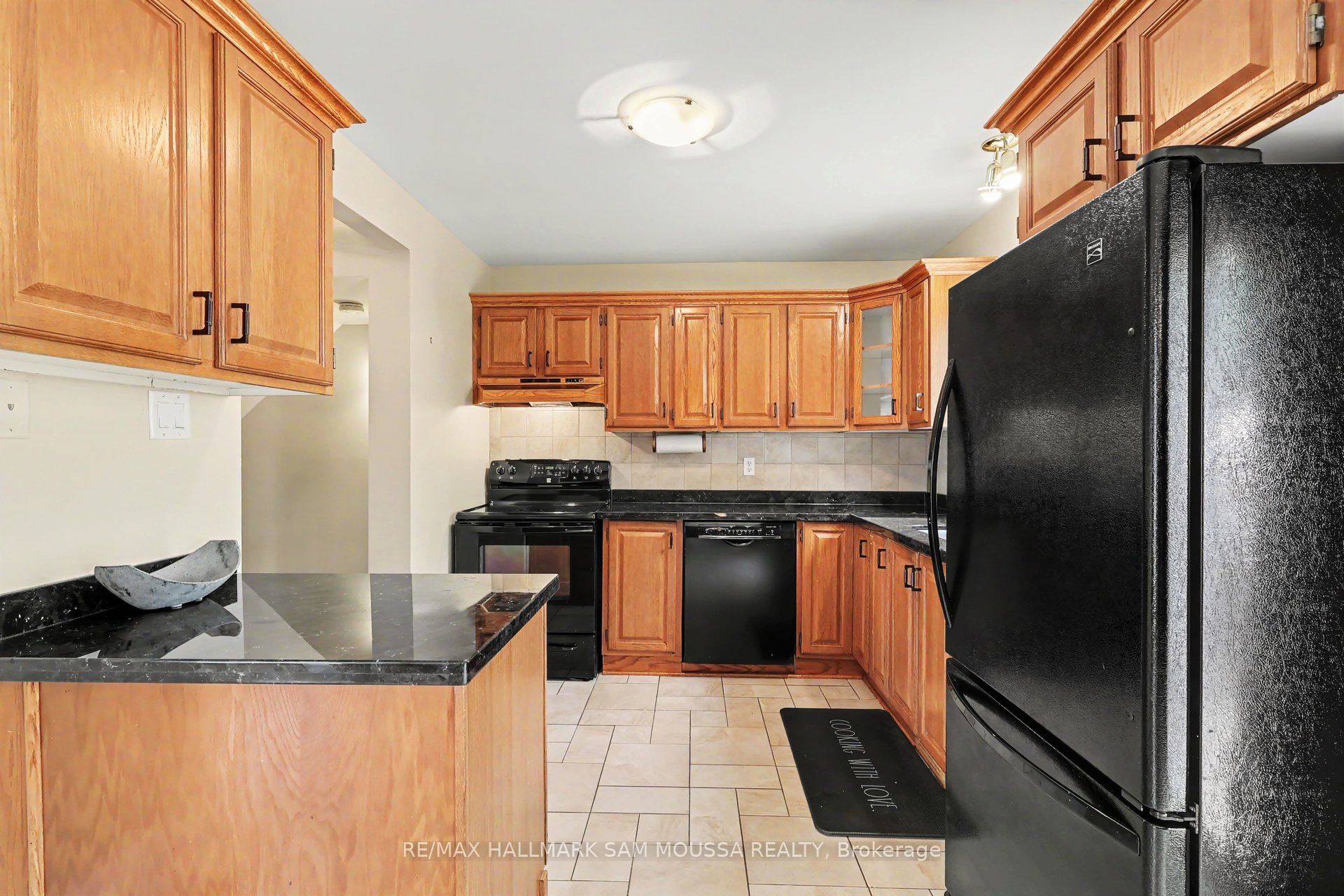 Listing 203208 Image
