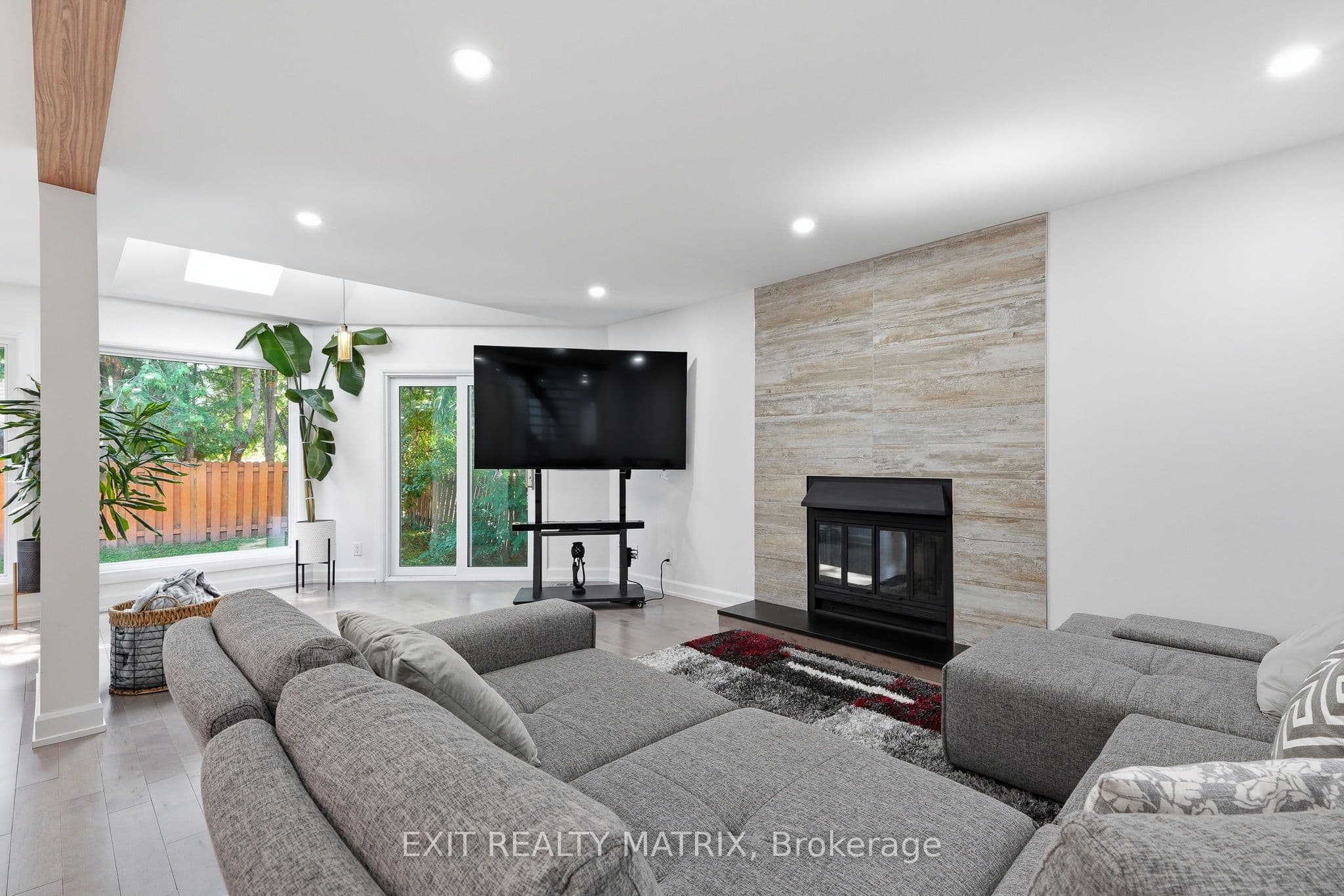 Listing 341142 Image