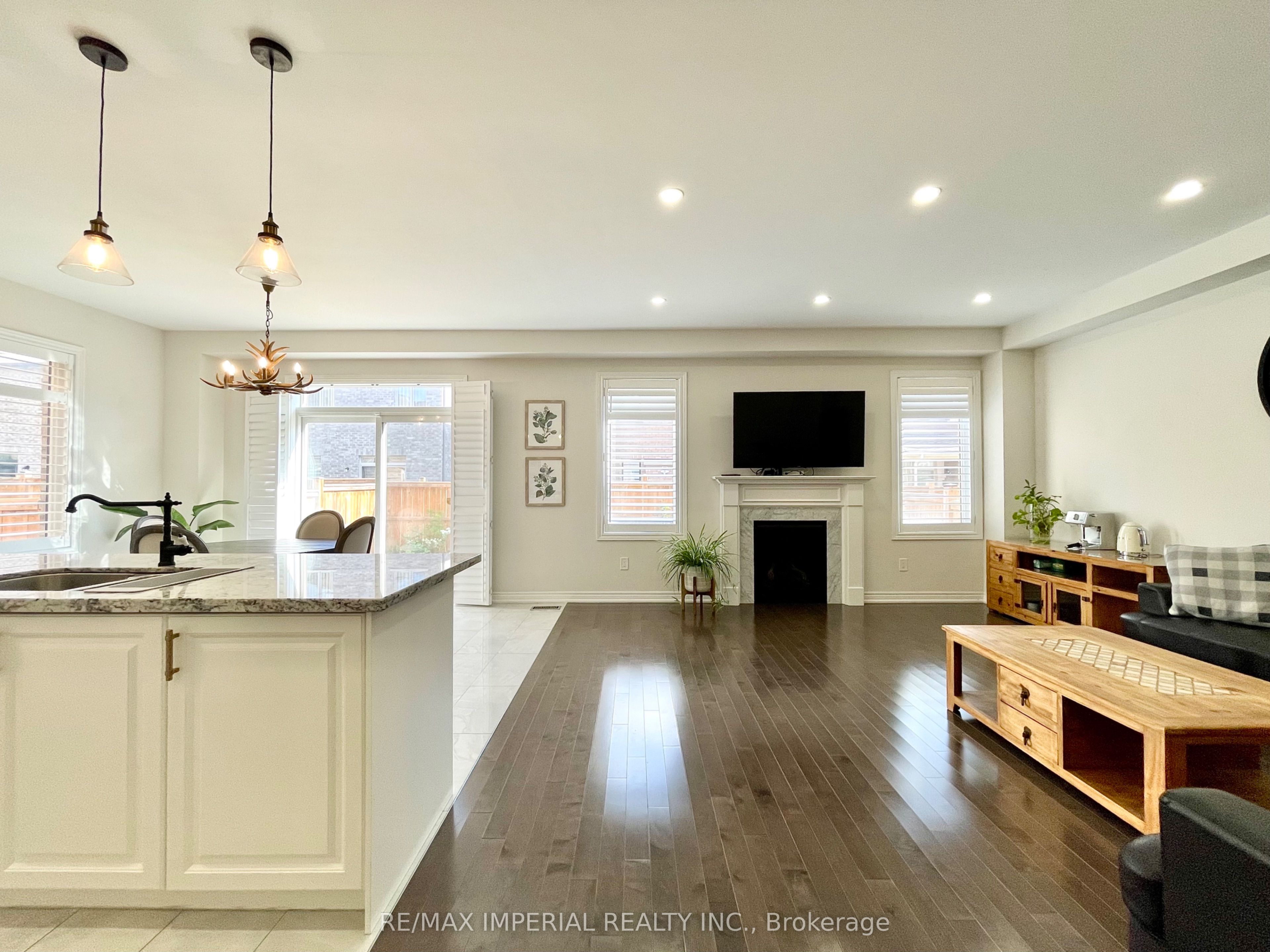 Listing 203000 Image