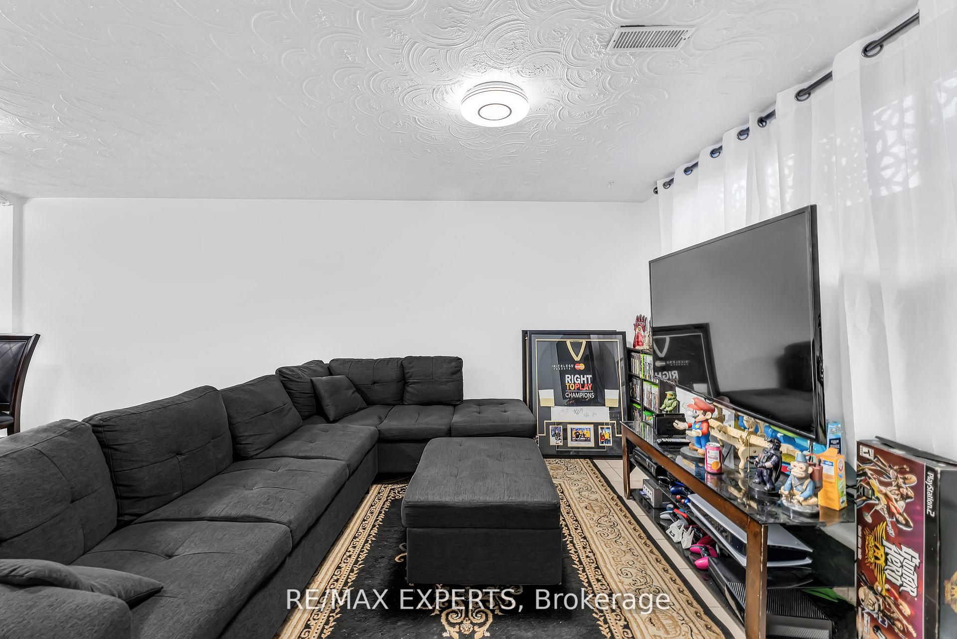 Listing 218009 Image