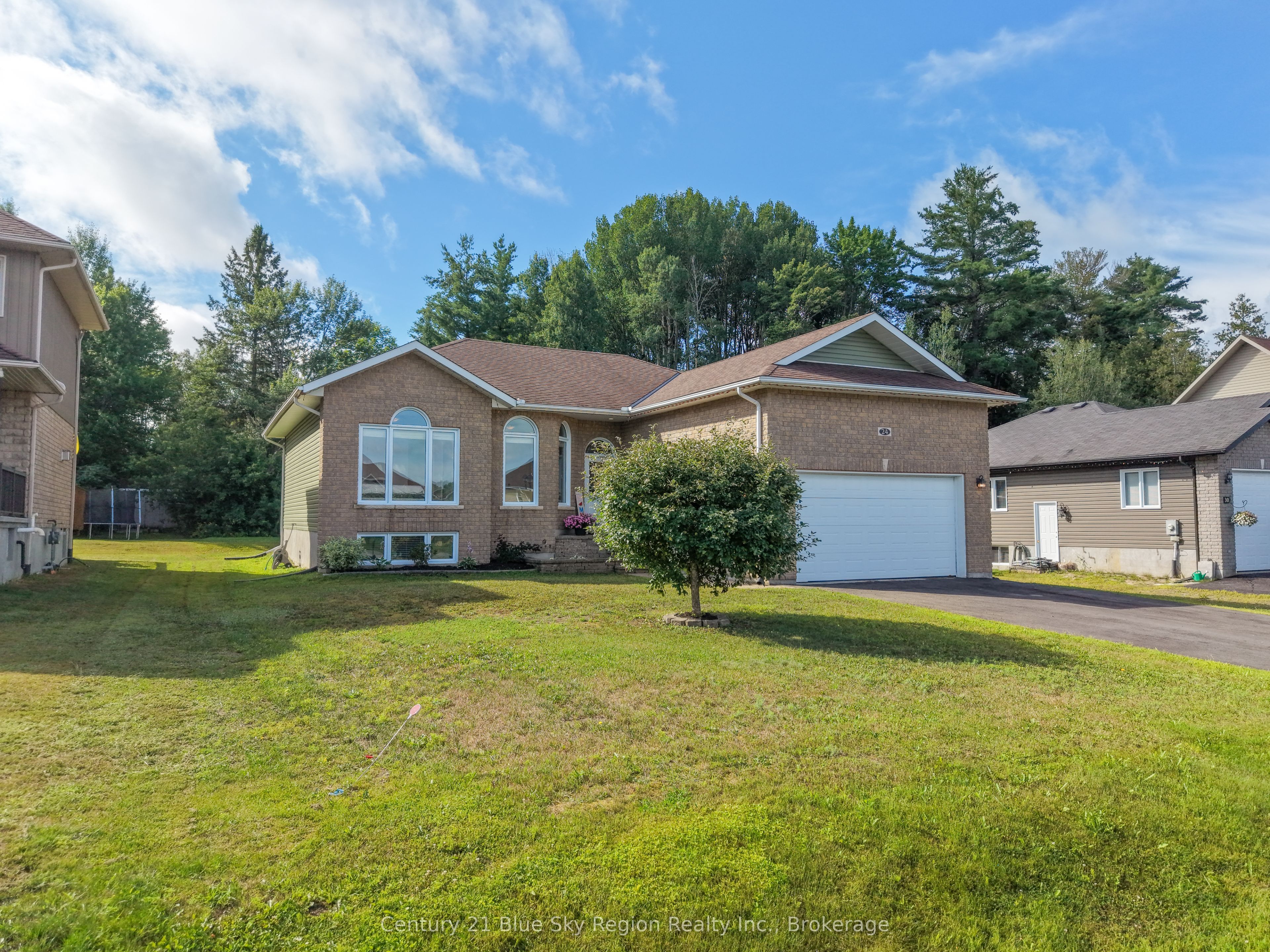 Listing 261003 Image