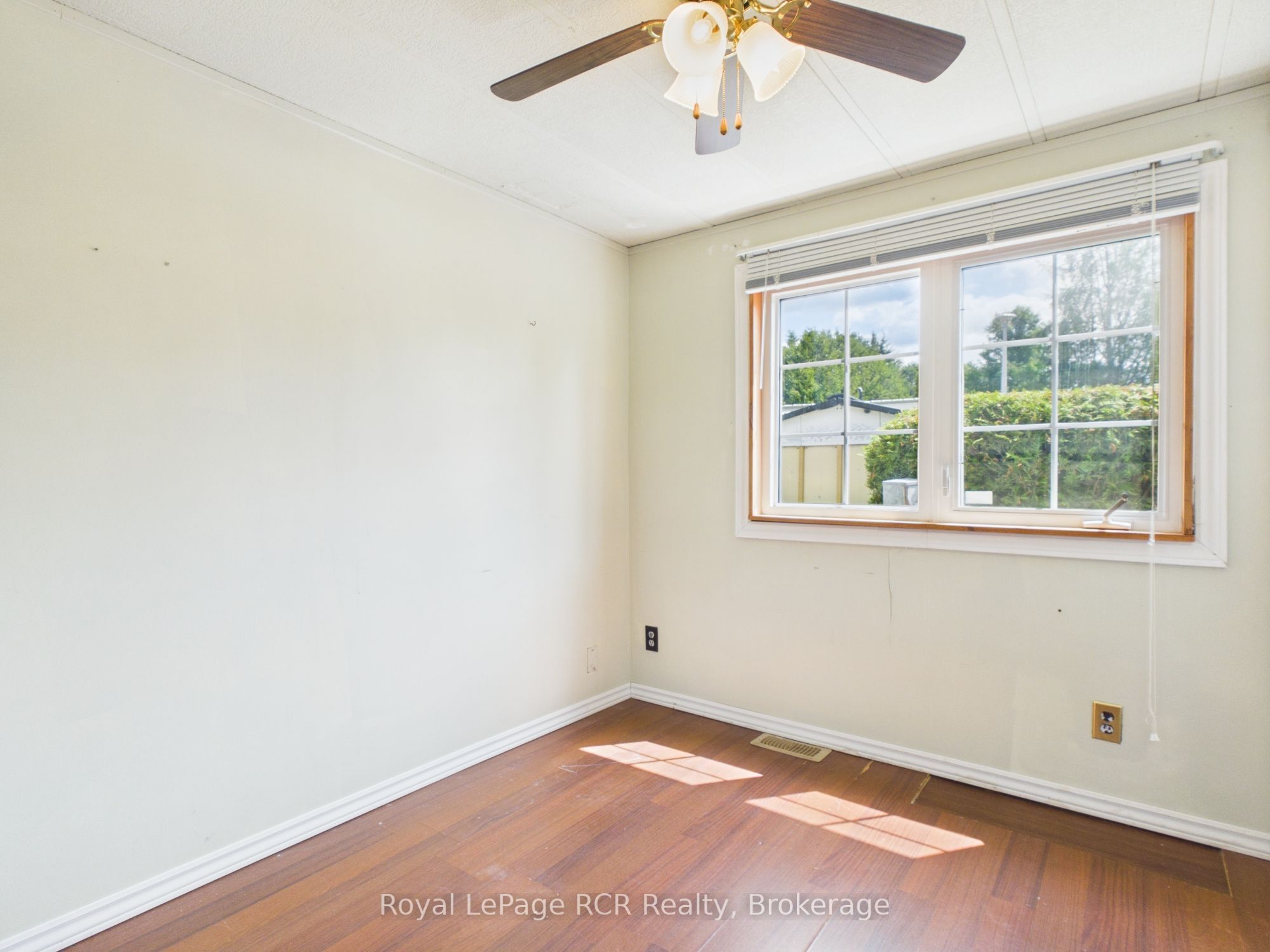 Listing 216044 Image