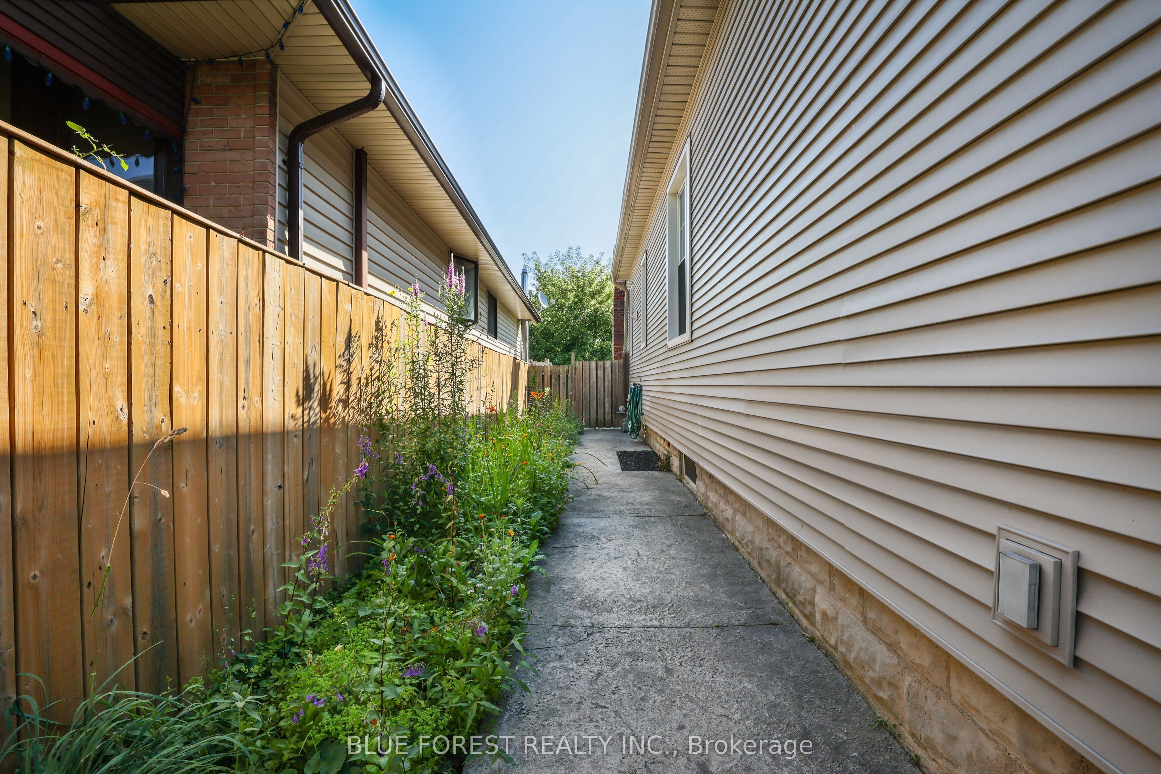 Listing 210235 Image