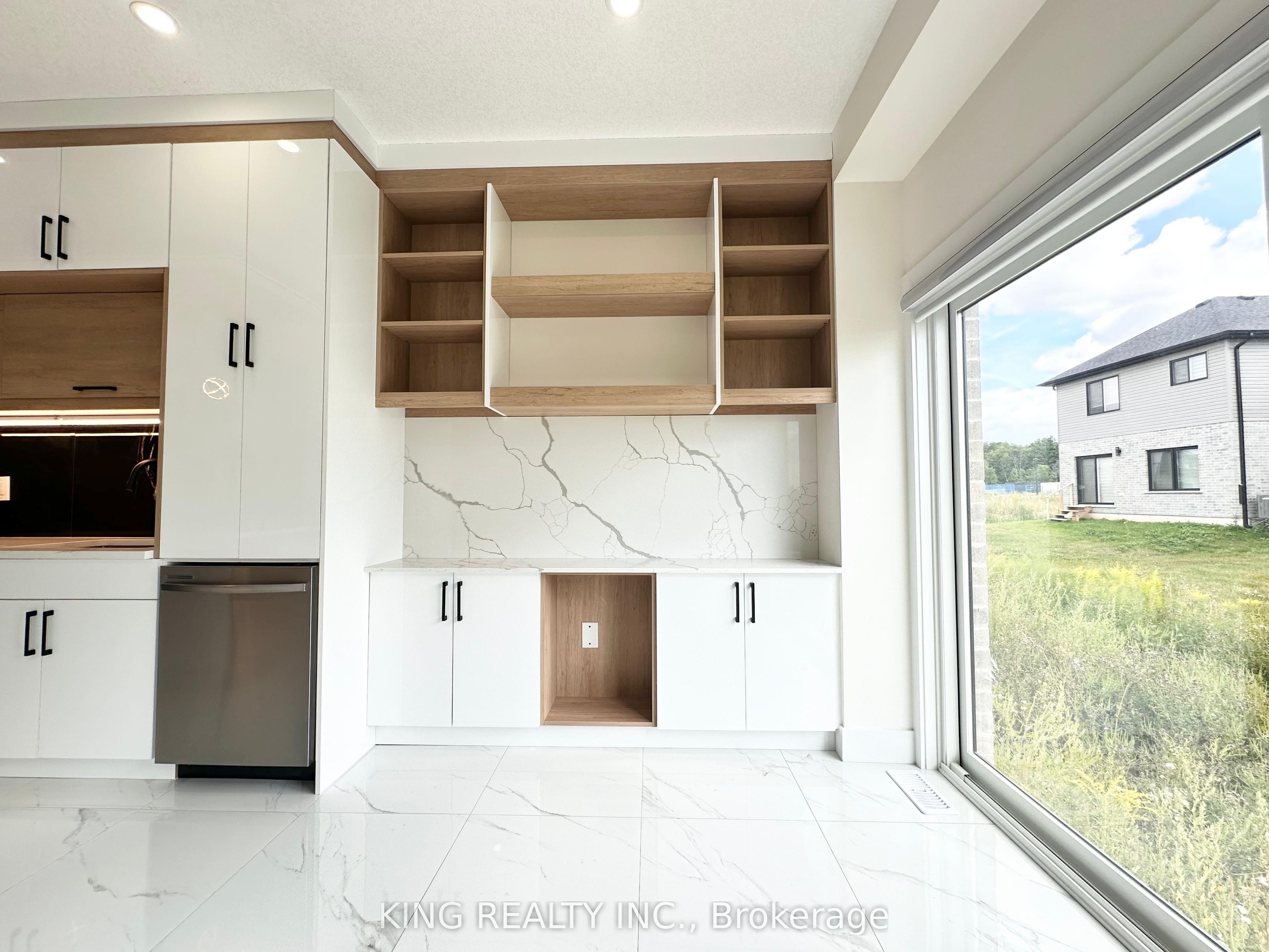 Listing 216027 Image