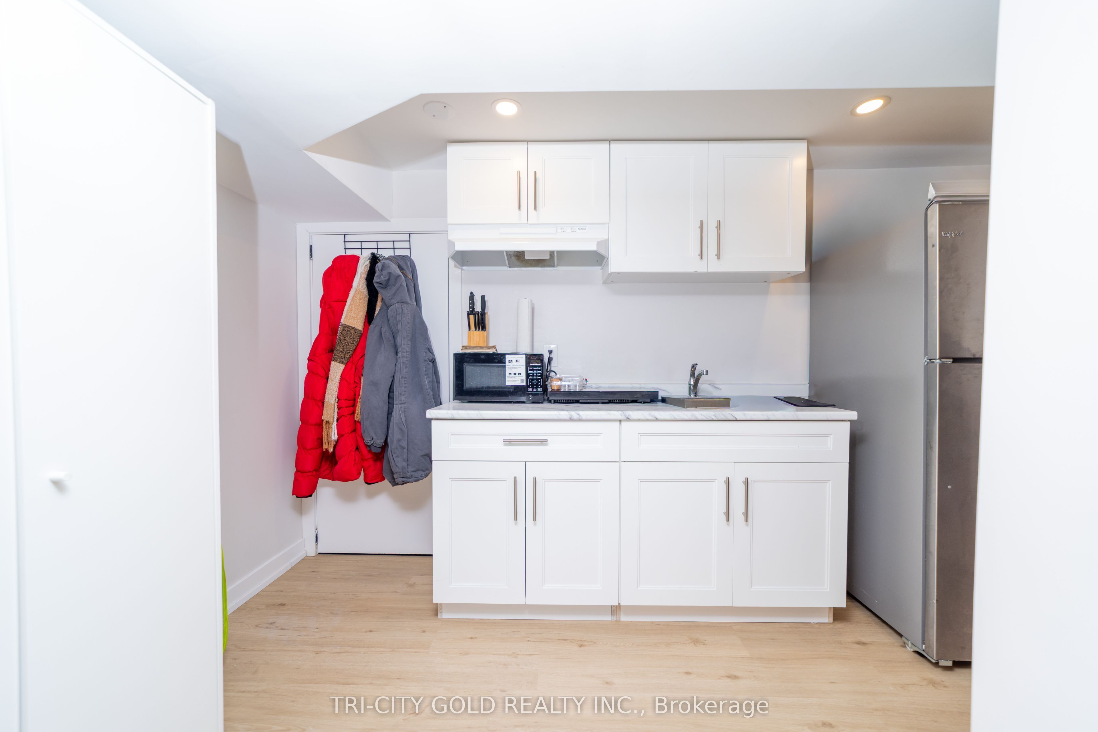 Listing 205004 Image
