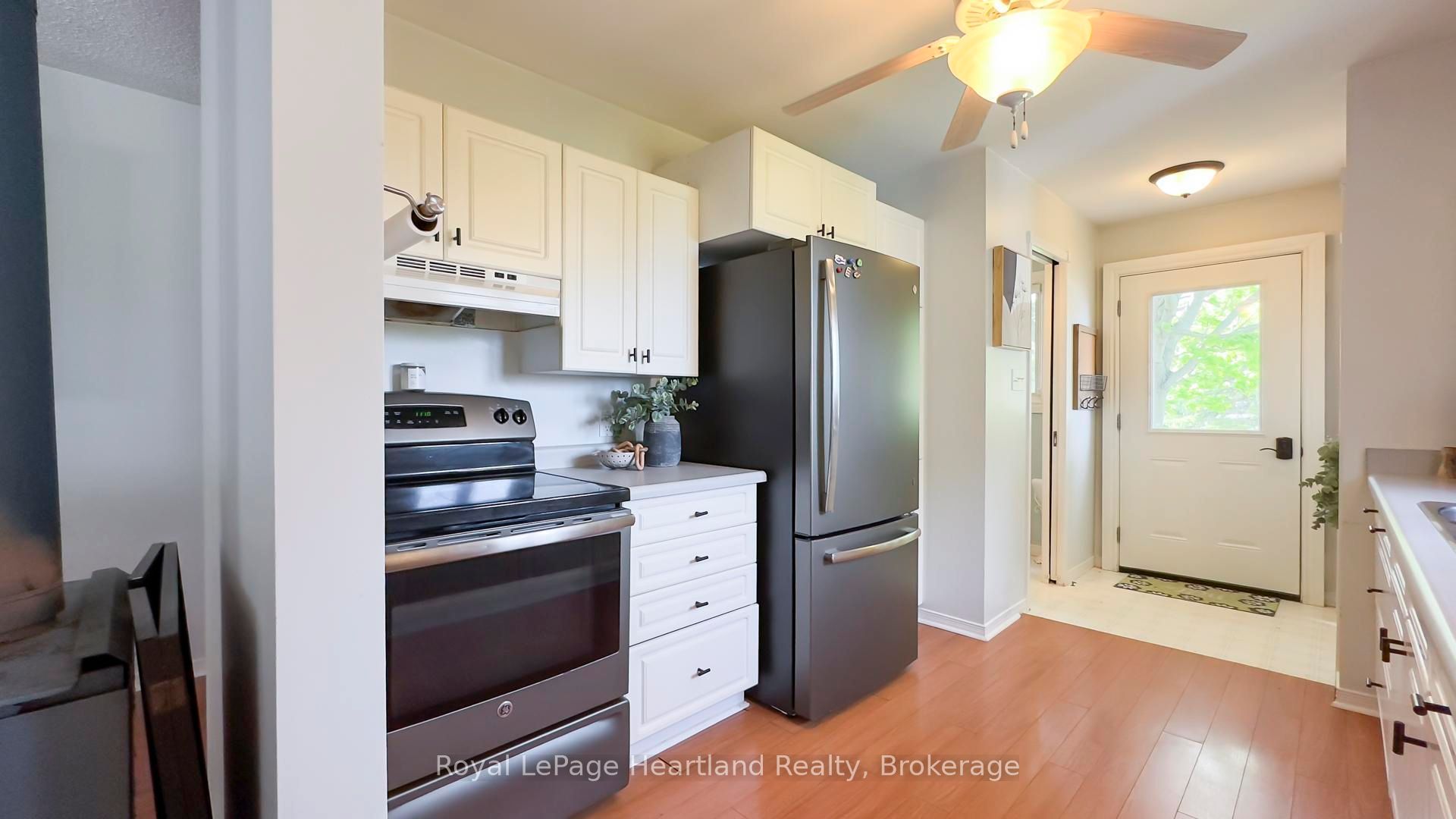 Listing 208695 Image