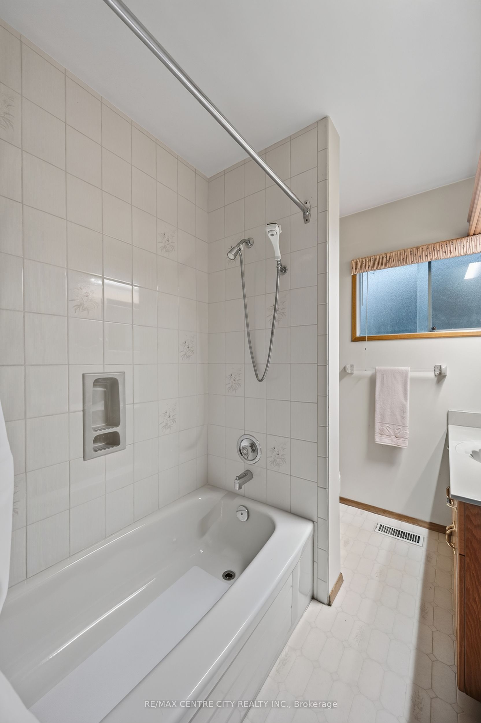 Listing 205870 Image